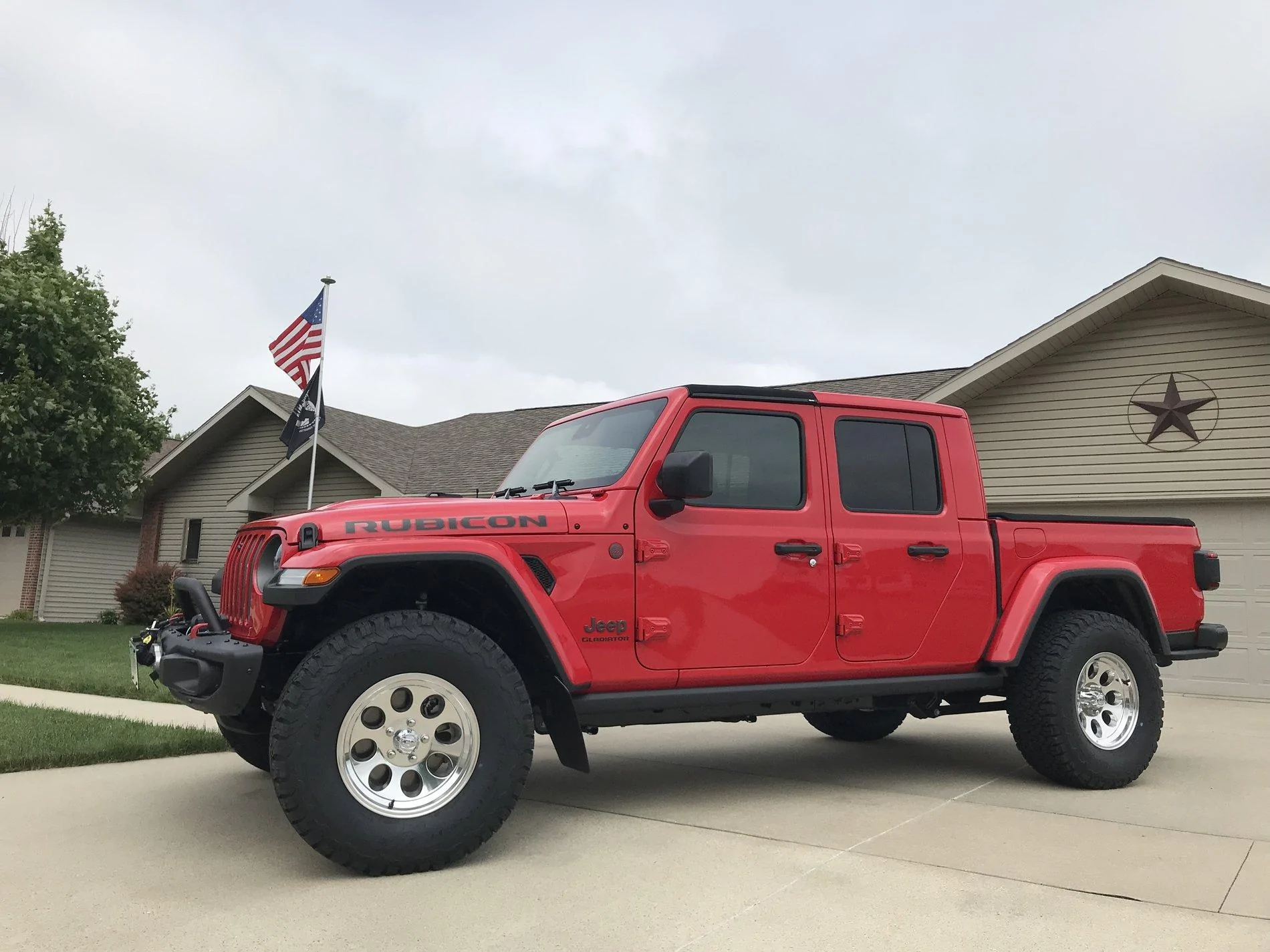 Jeep Gladiator Glad Grandpa Firecracker Red LE Build 5C5213BD-2240-4872-9E2B-FC923923D562