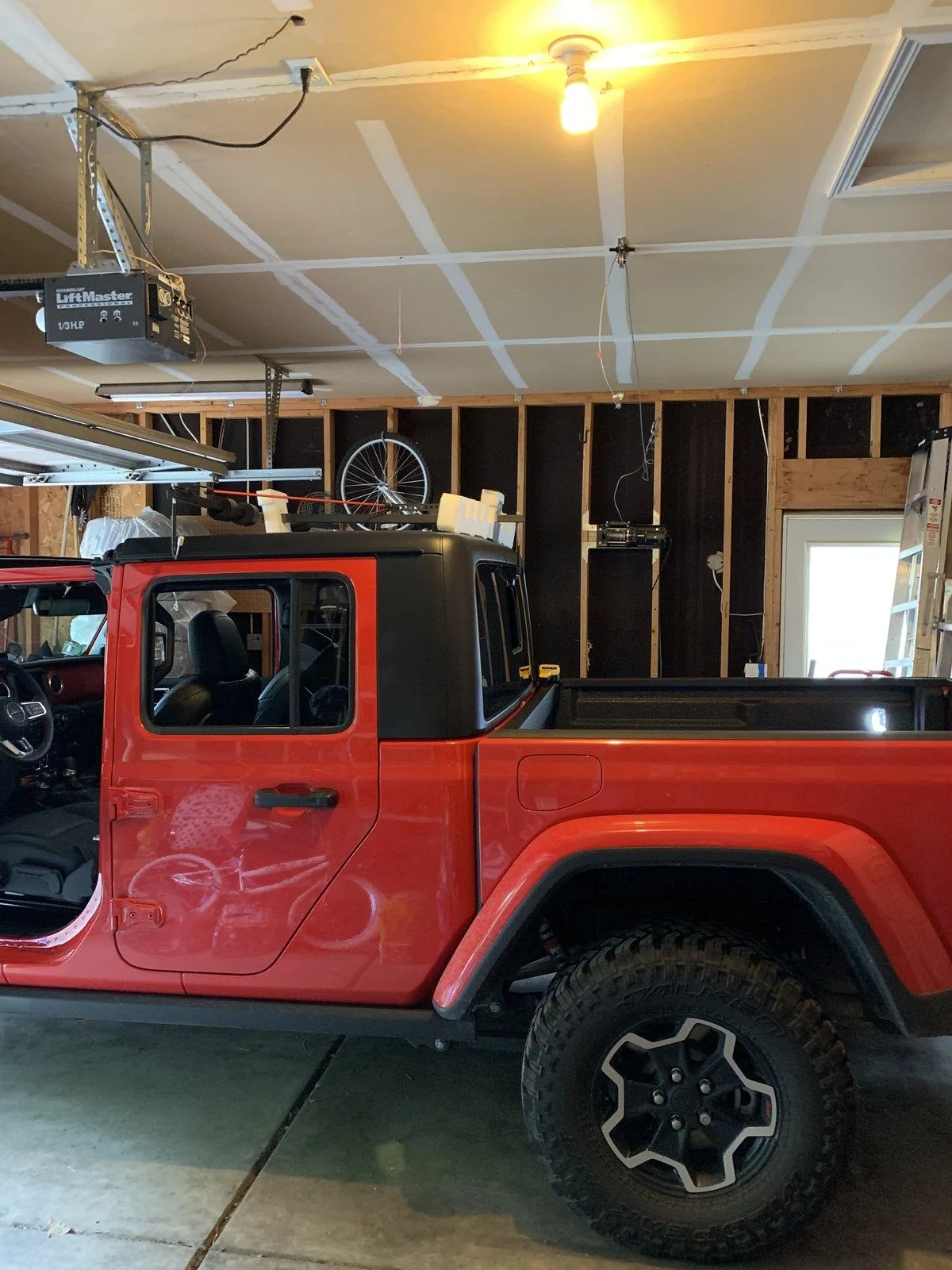 Jeep Gladiator Repurposed my hardtop hoist 32AE2F14-7E99-421E-94A8-11A7EB26E460