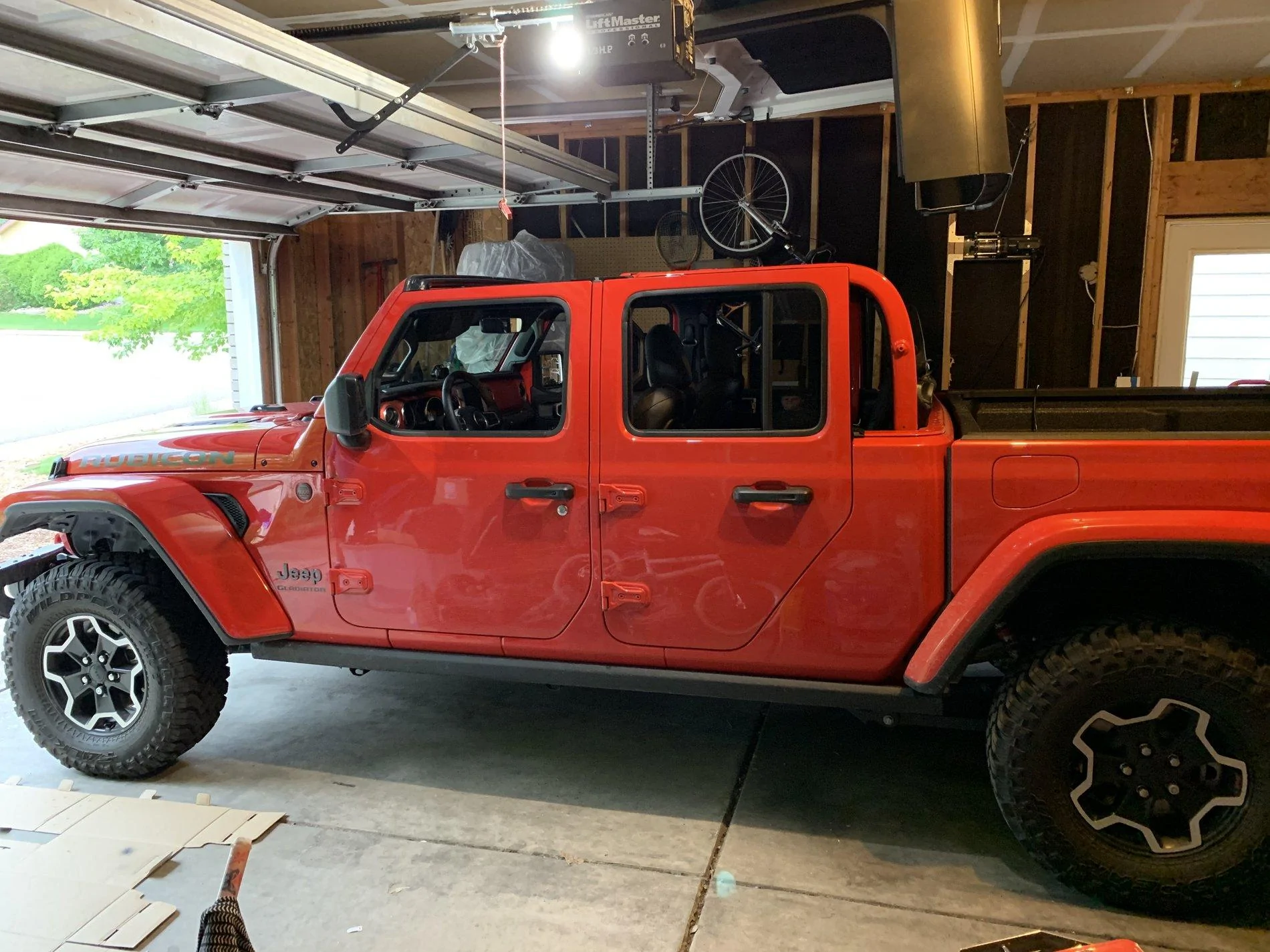 Jeep Gladiator Repurposed my hardtop hoist 290929E9-4E87-43AD-A5DB-7A151AE894BA