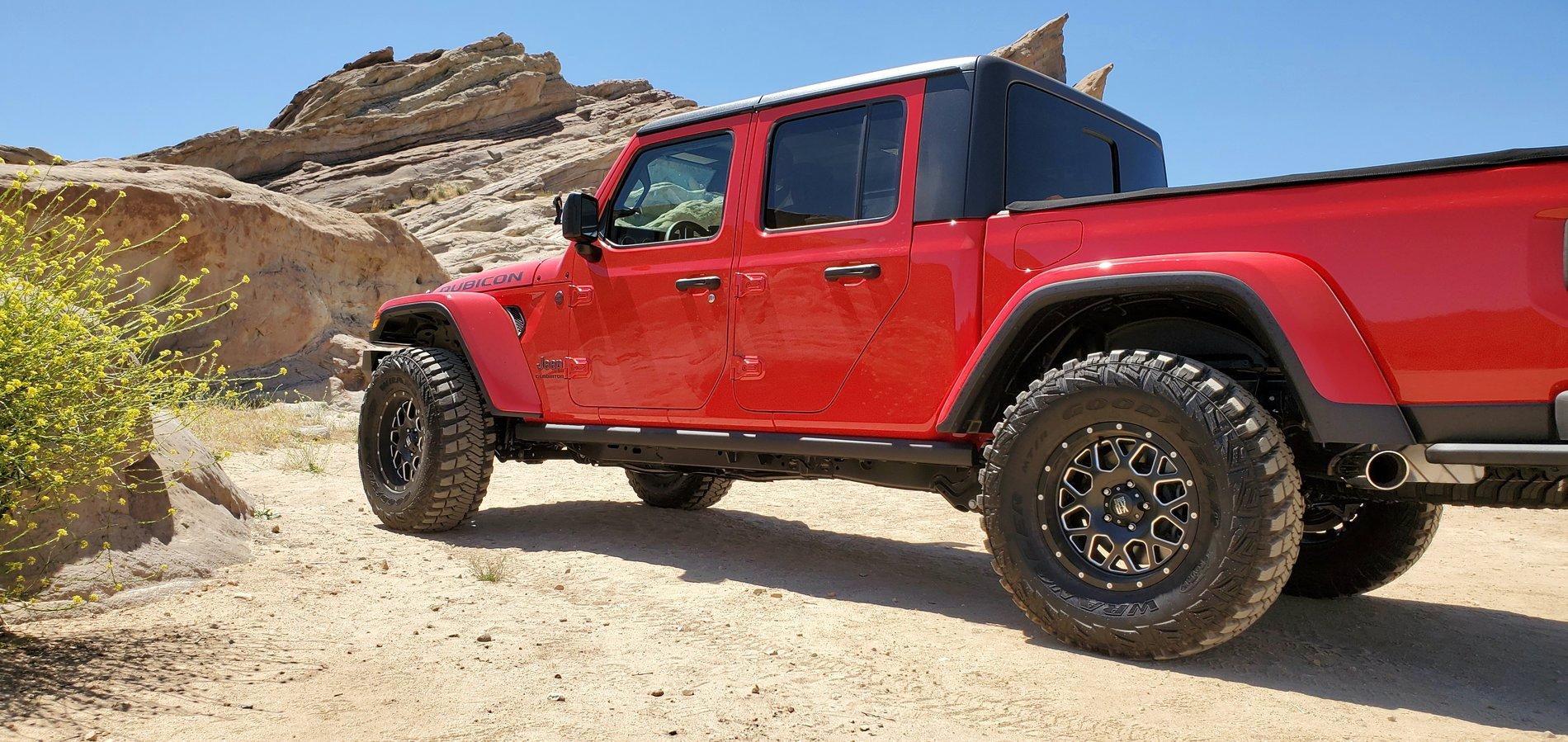 Jeep Gladiator FIRECRACKER RED Gladiator JT Club 20190623_170830