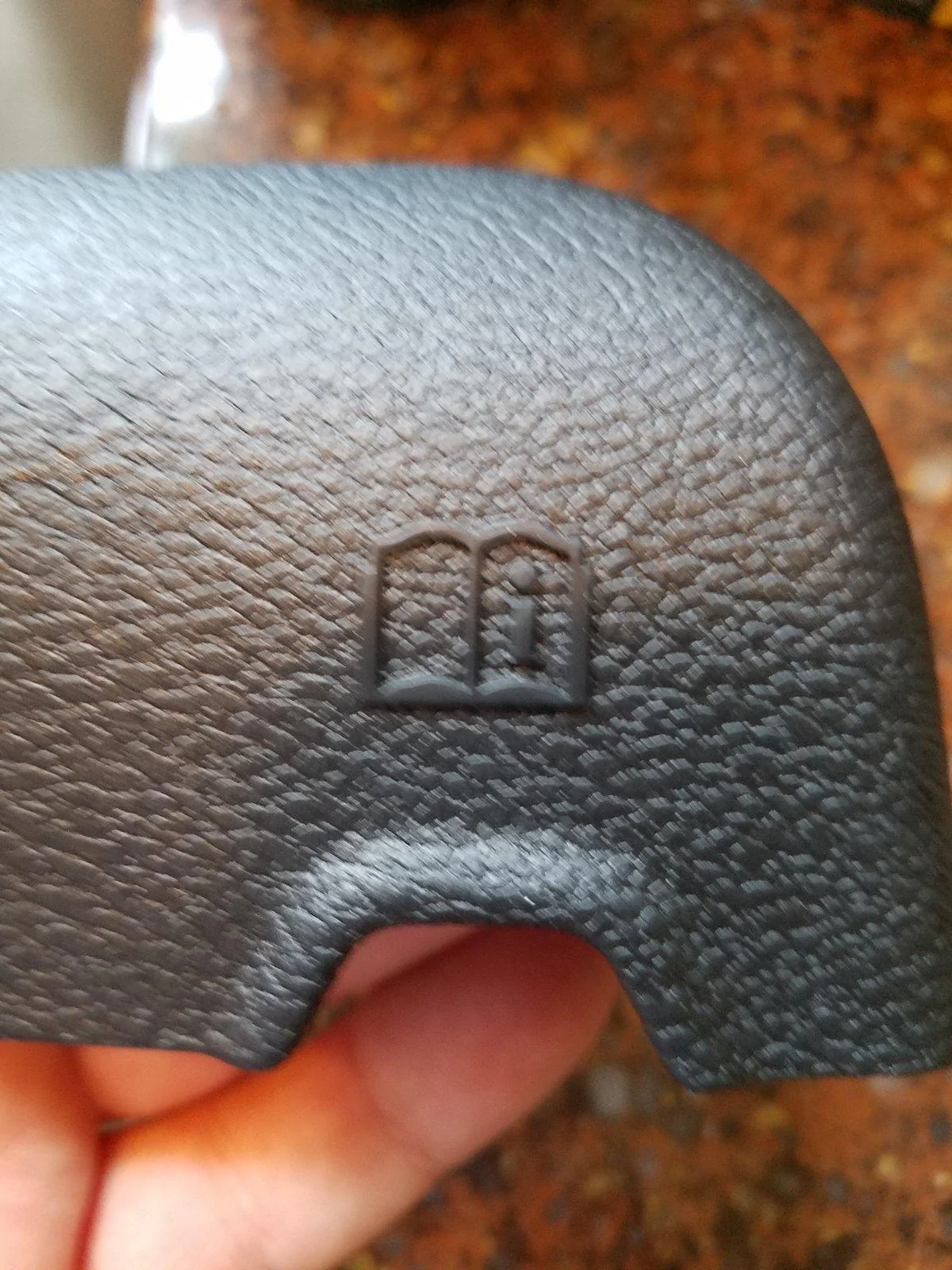 Jeep Gladiator Hardtop electrical connector cover 20190624_150255