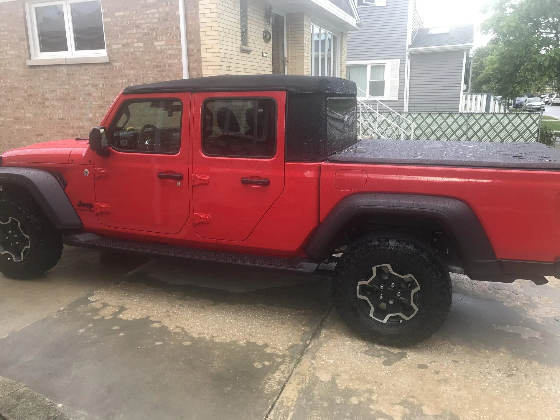 Jeep Gladiator FIRECRACKER RED Gladiator JT Club 11487251-BF63-41B4-8027-1D940987036D