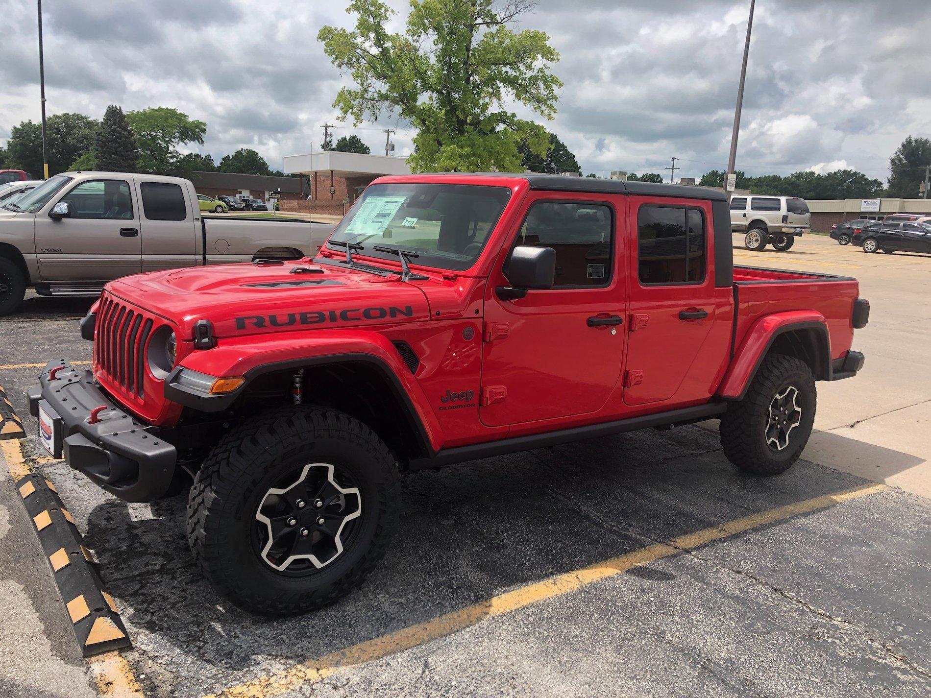 Jeep Gladiator Took Delivery of Your JT? Sign in Here! A22FECB6-6C20-4A77-BB70-06A048896B92