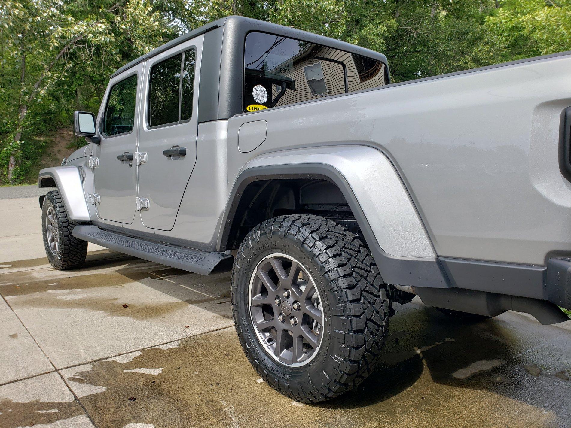 Jeep Gladiator BILLET SILVER Gladiator JT Club 20190617_162742