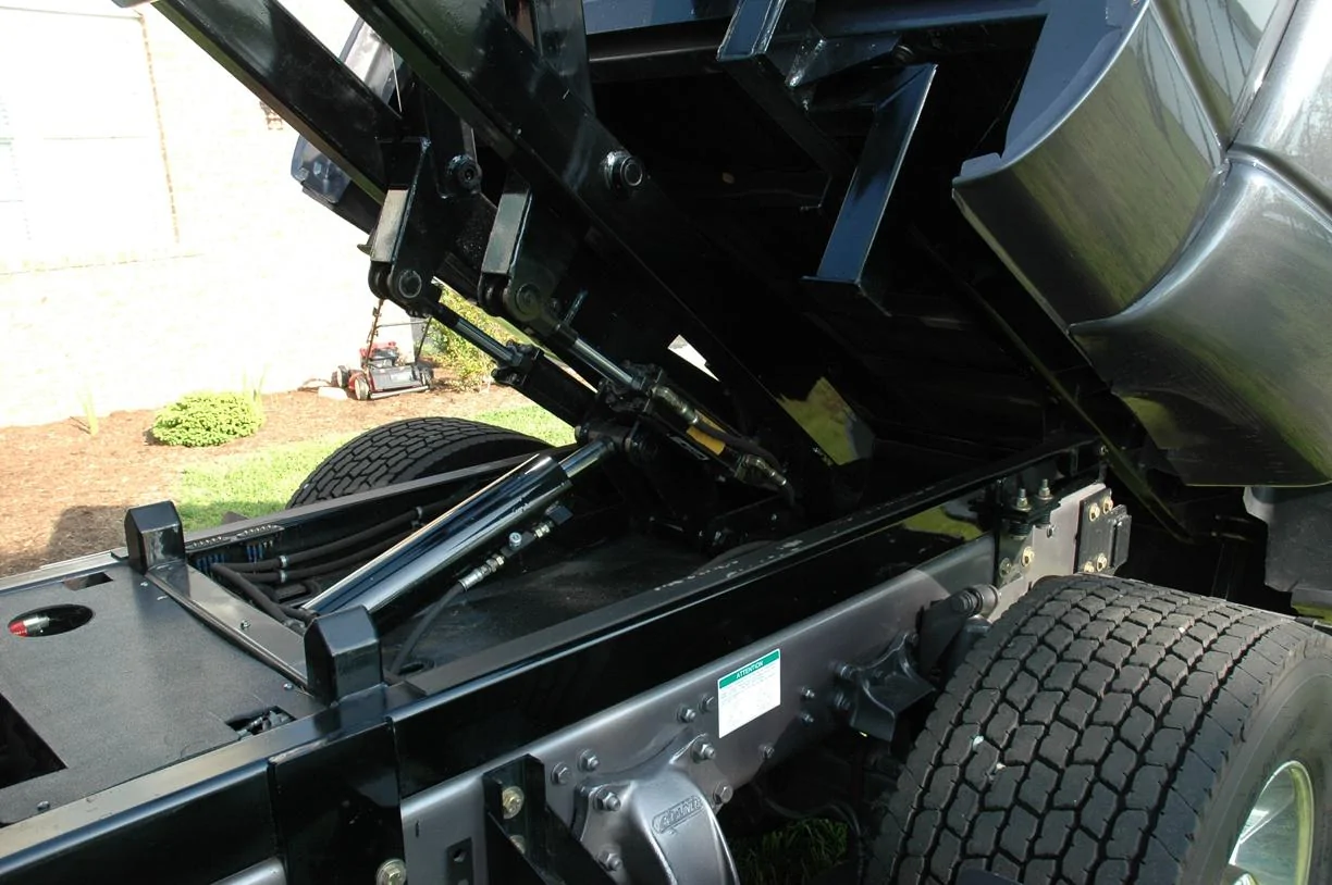 Jeep Gladiator Jeep On Major Steroids! - Mike Mas f3