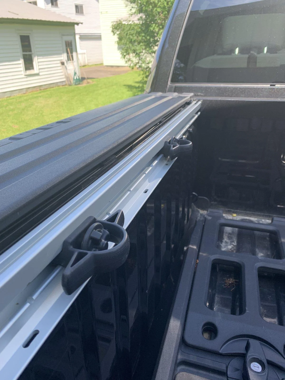 Jeep Gladiator Trail rail system 54361291-DC38-4D12-861E-D3BD0875904B
