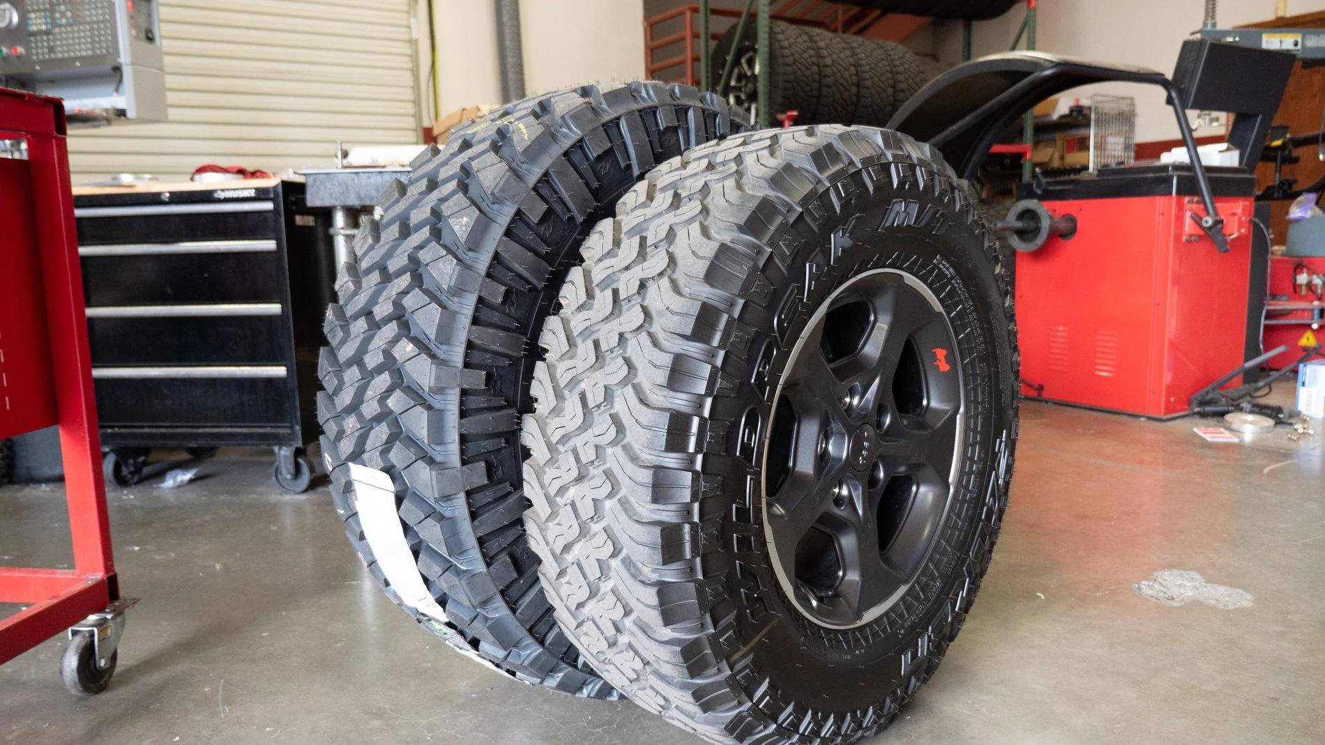 Jeep Gladiator Lifting our 2020 JT Rubicon - NOT MOPAR LIFT - P1030441