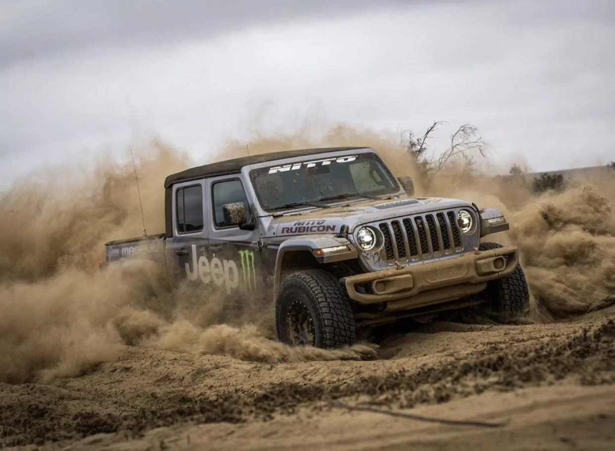 Jeep Gladiator Request: Gladiators with soft tops C05371C2-C103-4B5C-9069-A95F04BD0CCB
