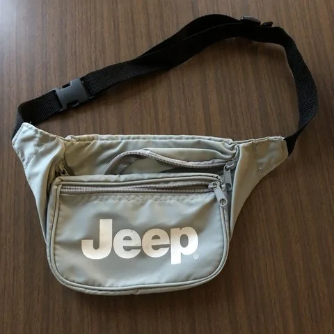 Jeep Gladiator Knee Fob Fanny pack