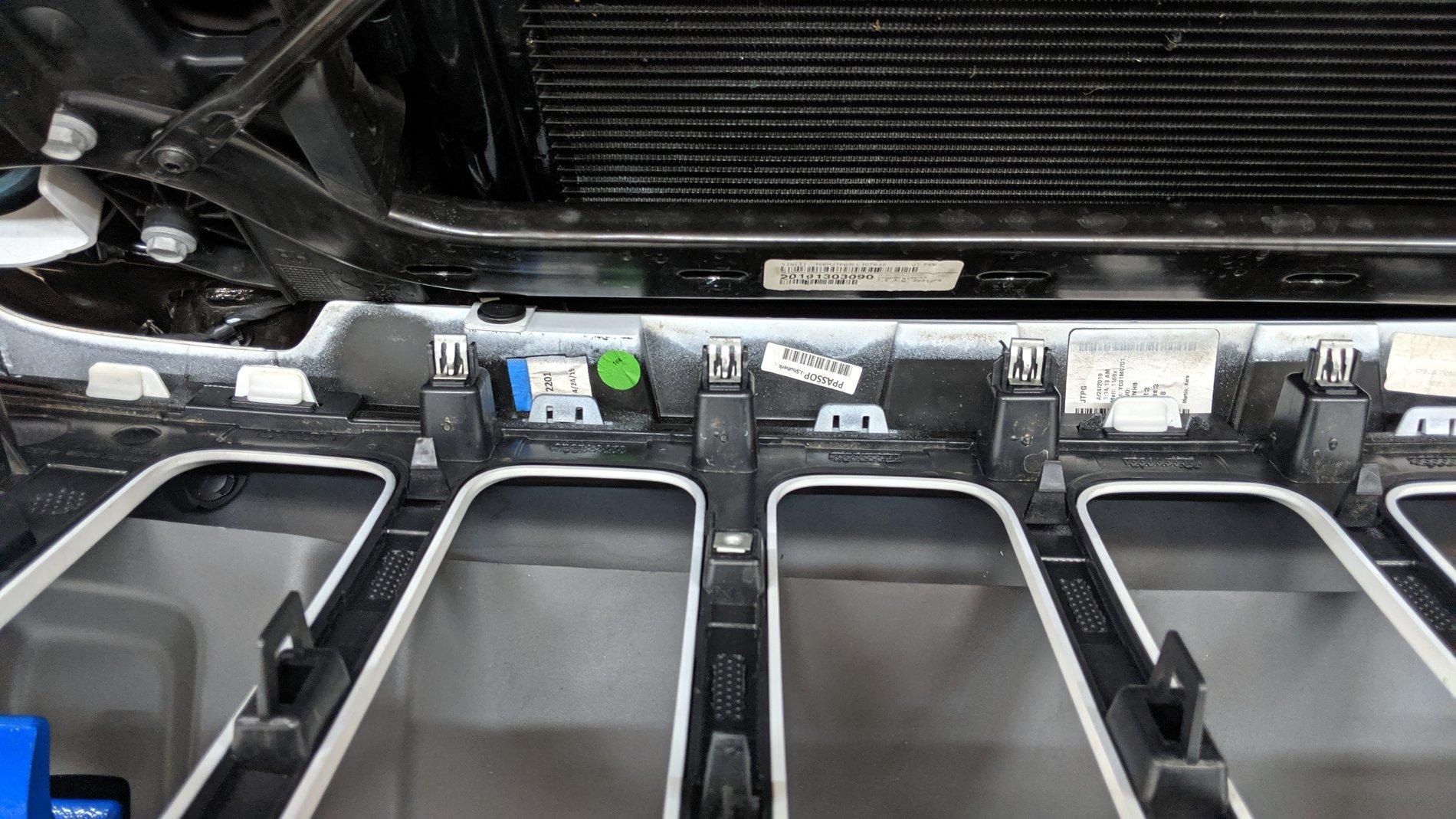 Jeep Gladiator Vinyl Wrap and/or Plasti Dip Grille Bezels IMG_20190628_215110