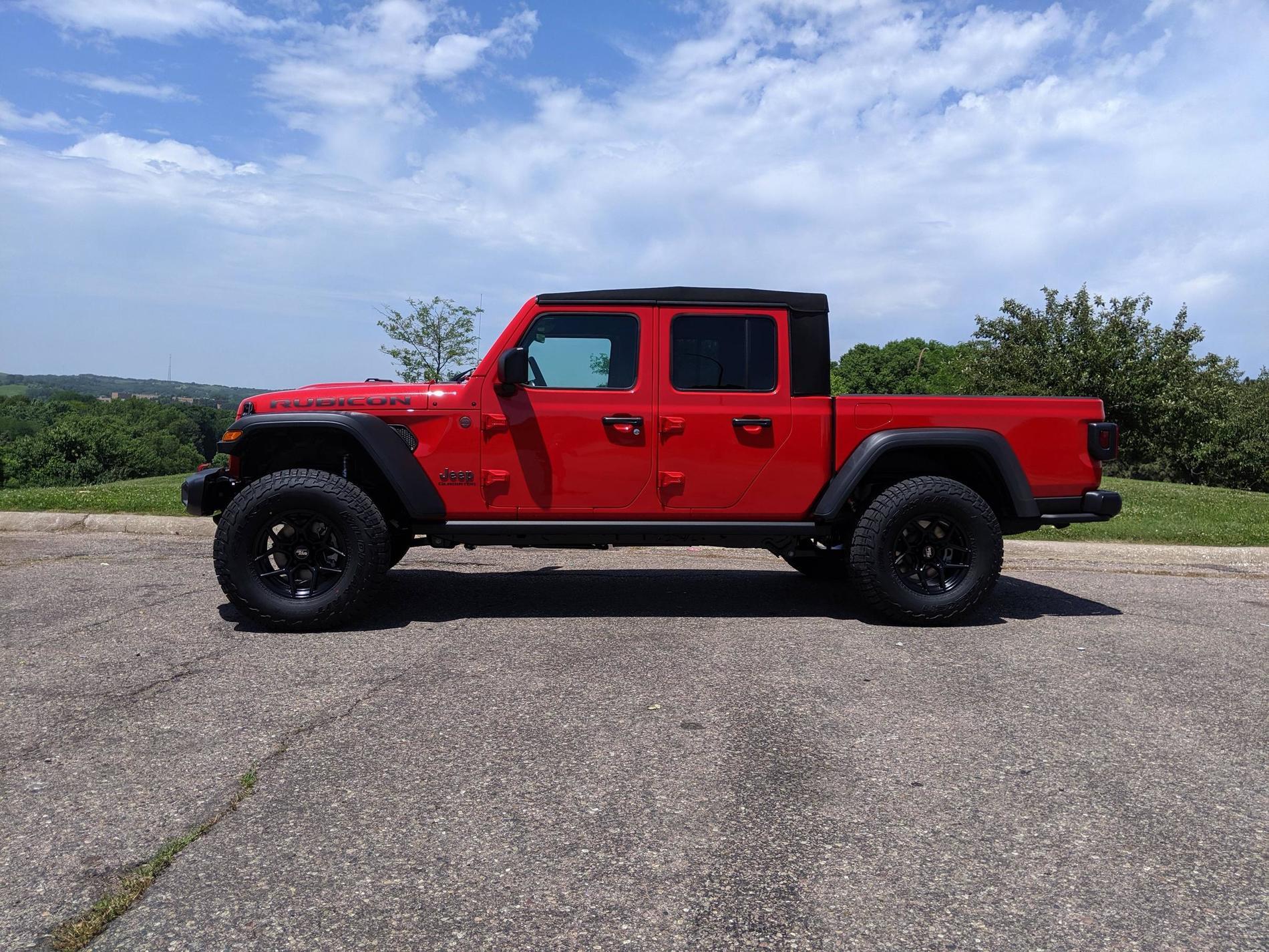 Jeep Gladiator FIRECRACKER RED Gladiator JT Club IV0q6hL