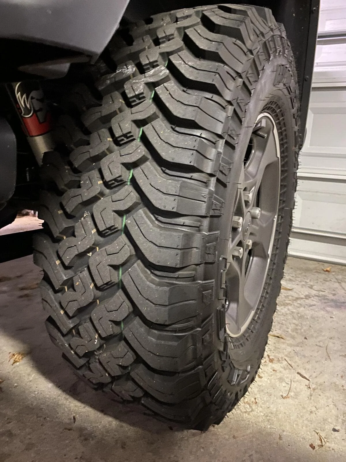 Jeep Gladiator 2021 Rubicon Take Off Wheels and Tires IMG_4209