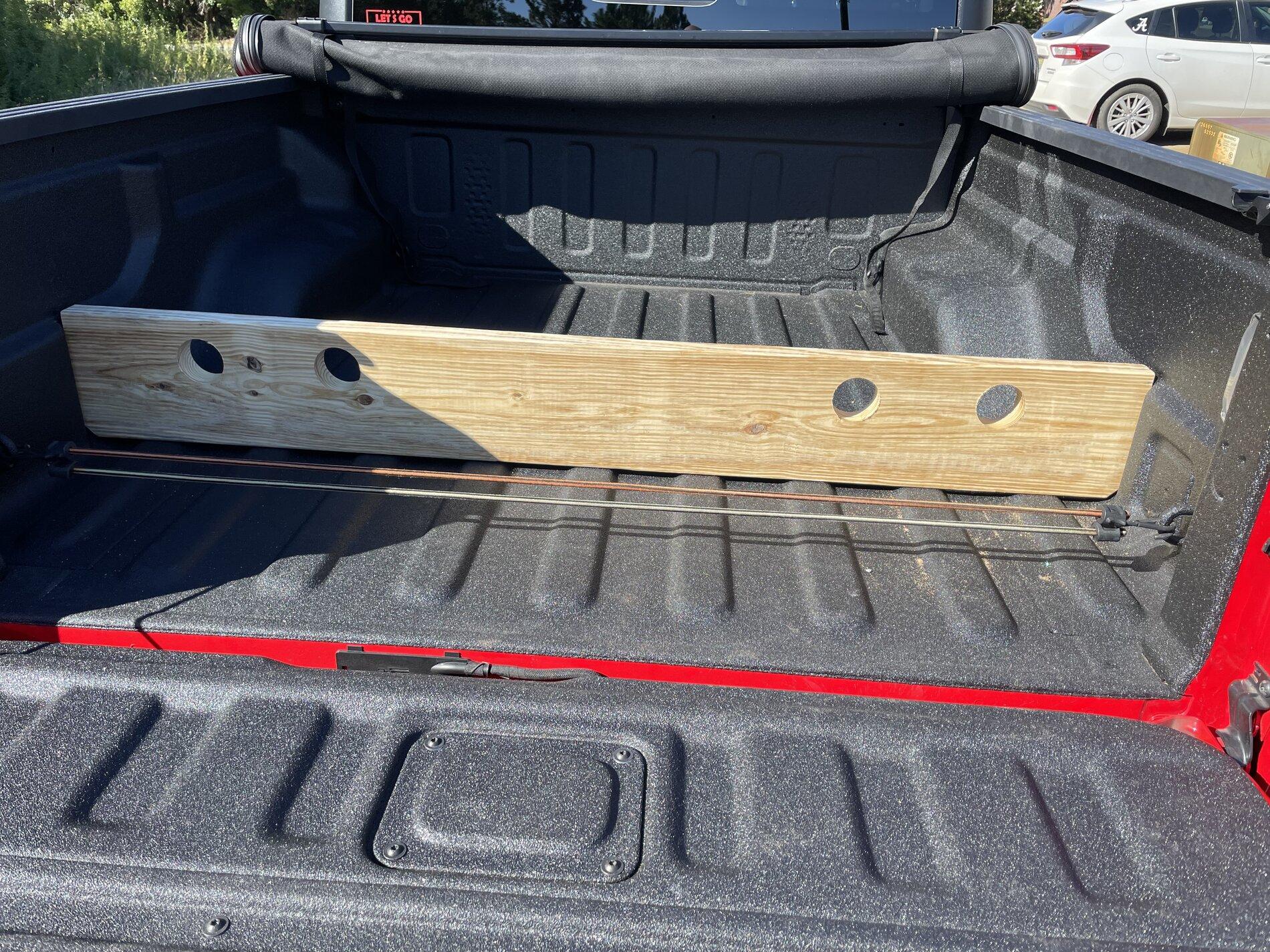 Jeep Gladiator Bed Partition / Grocery & Drywall Holder B40D8B52-9BAD-4D92-B625-AC3F34B32BA3