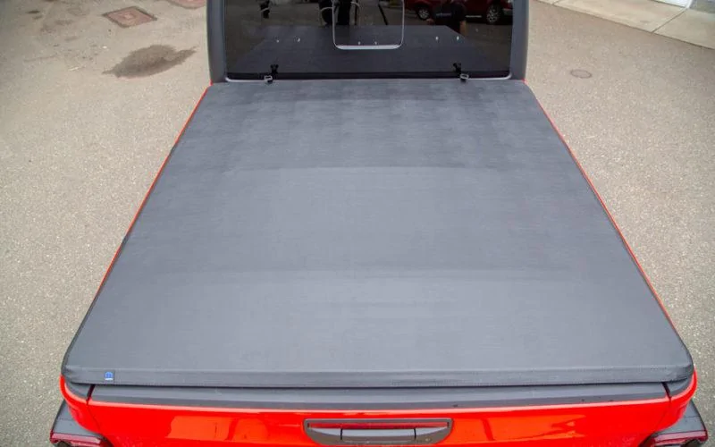 Jeep Gladiator Thank You For Supporting TUWA Pro! GIVEAWAY ALERT - MOAB Bed Rack System gladiator-jt-mopar-tonneau-closed-800x500