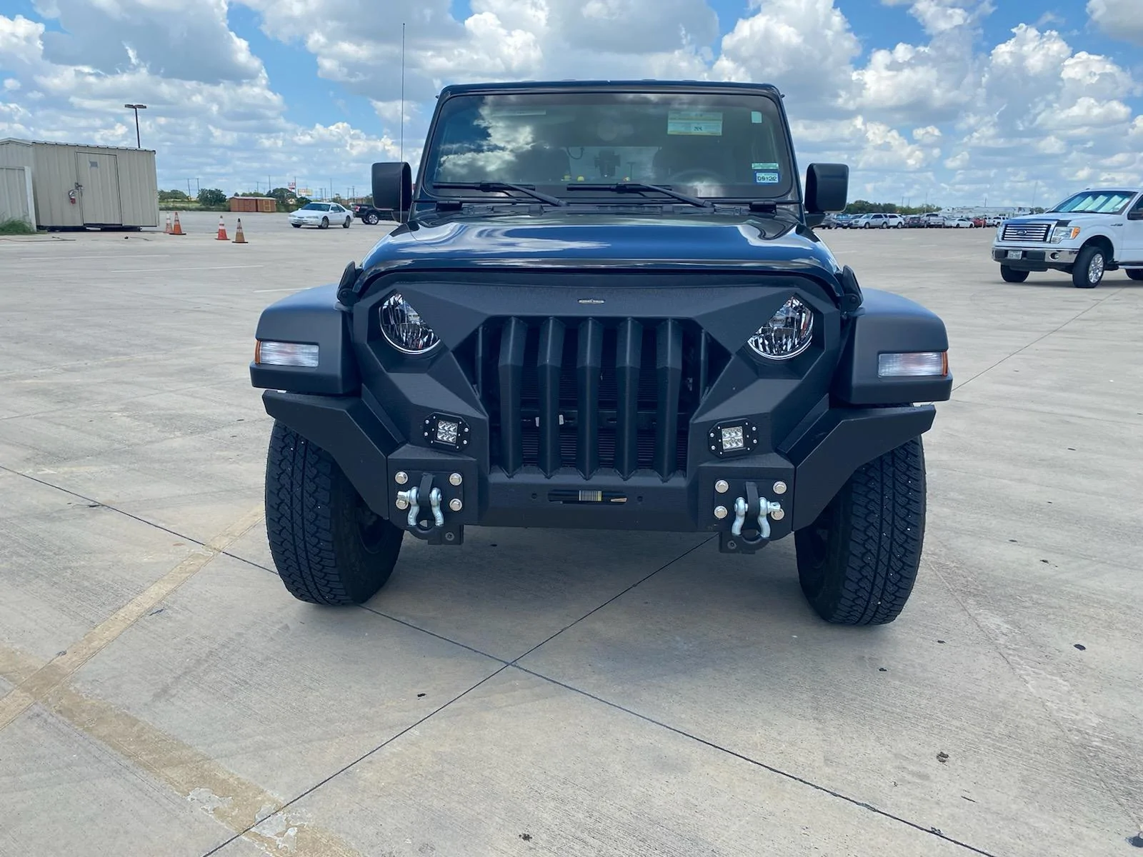 Jeep Gladiator Looking for a front bumper IMG_81951
