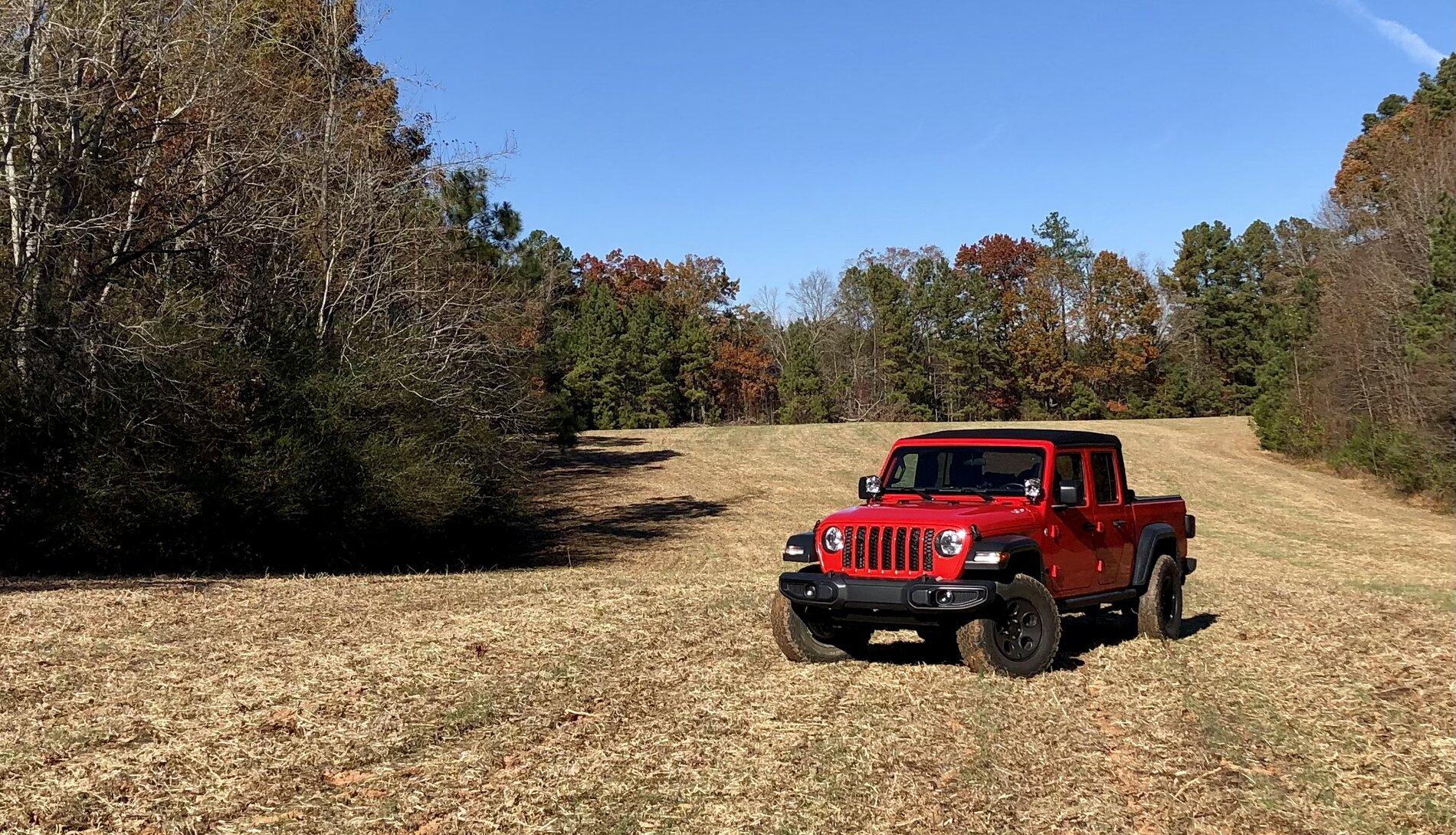 Jeep Gladiator FIRECRACKER RED Gladiator JT Club 31EBD6F5-2BB5-4342-97AC-B62ECD28679F