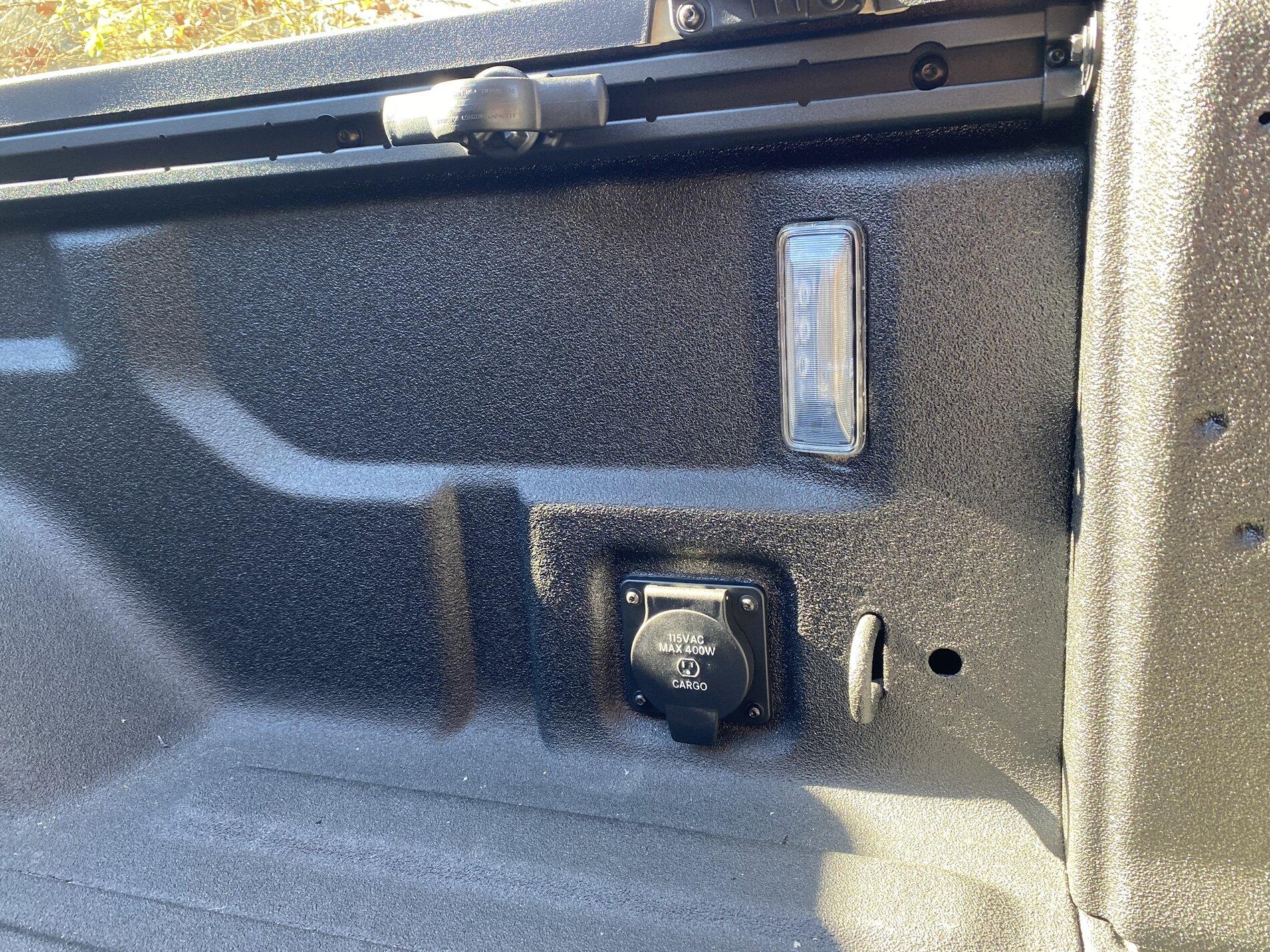 Jeep Gladiator What did you do TO your Gladiator today? [ADMIN WARNING: NO POLITICS, NO GUN TALK] Bed outlet 1