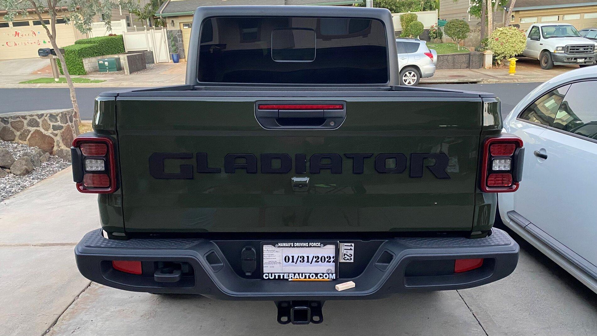 Jeep Gladiator SARGE GREEN Gladiator club Lettering After