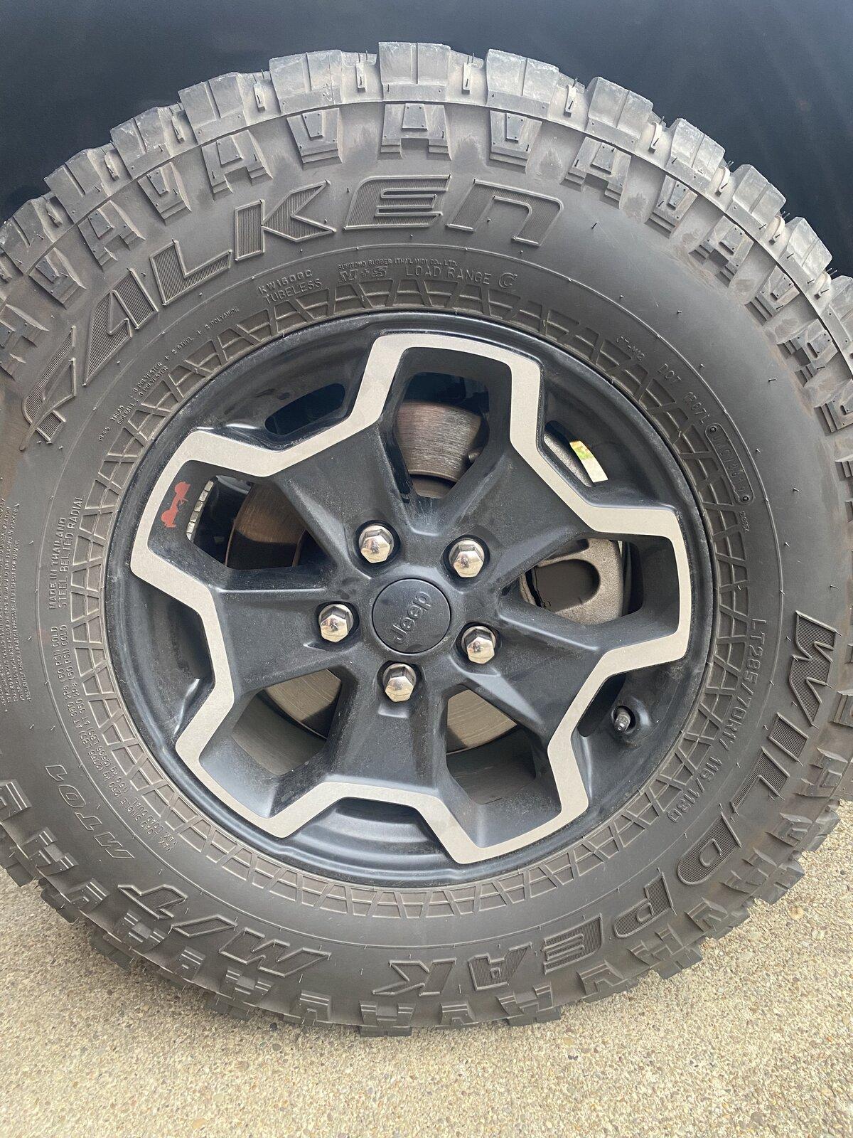 Jeep Gladiator WTB: One OEM Rubicon Wheel D55ABB10-086D-4F10-8C16-AC480F81A58A