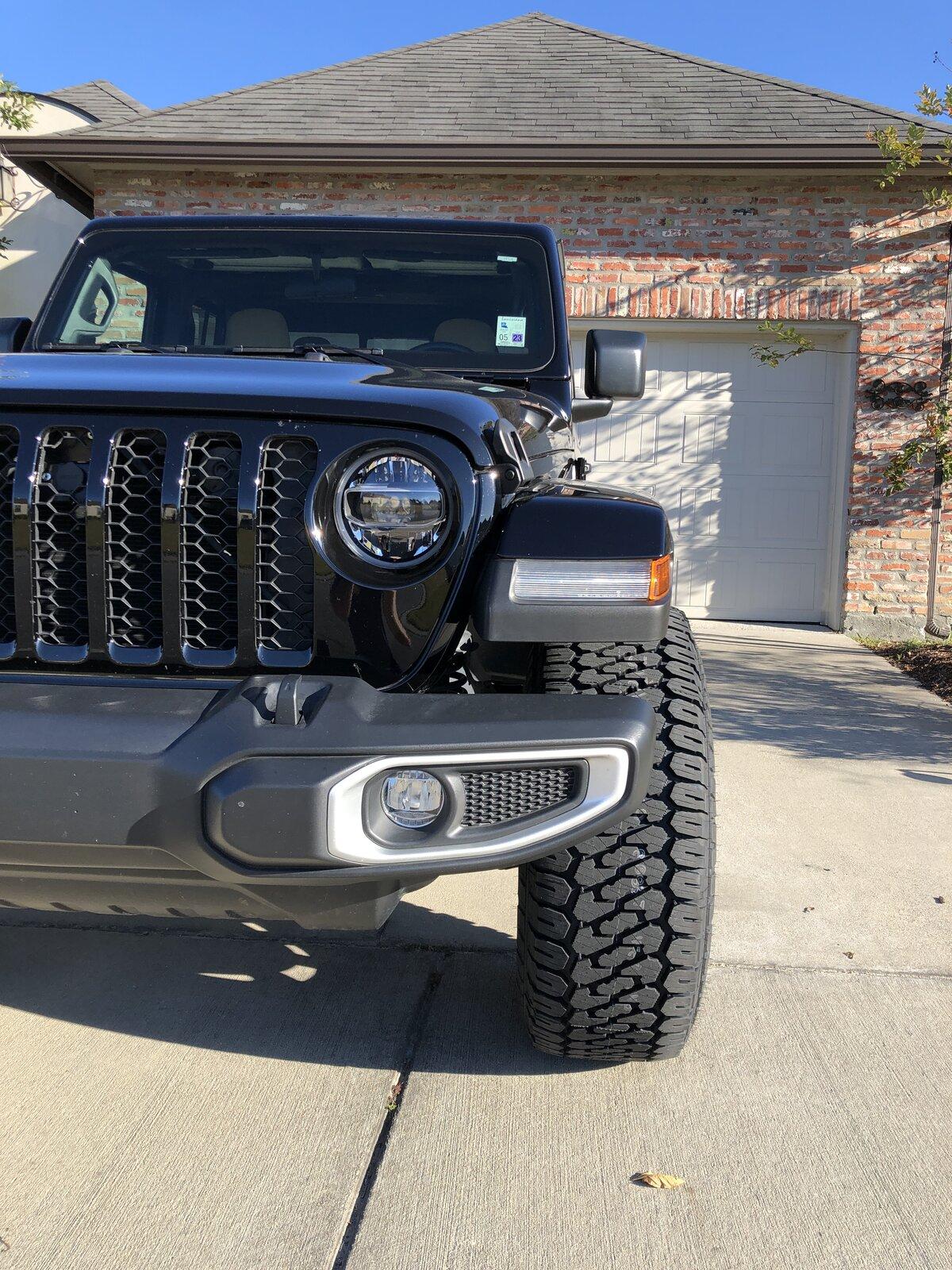 Jeep Gladiator Researching tires to replace my factory Falkens 8361FEAD-26C6-4879-B1B2-F30FFC3856CE