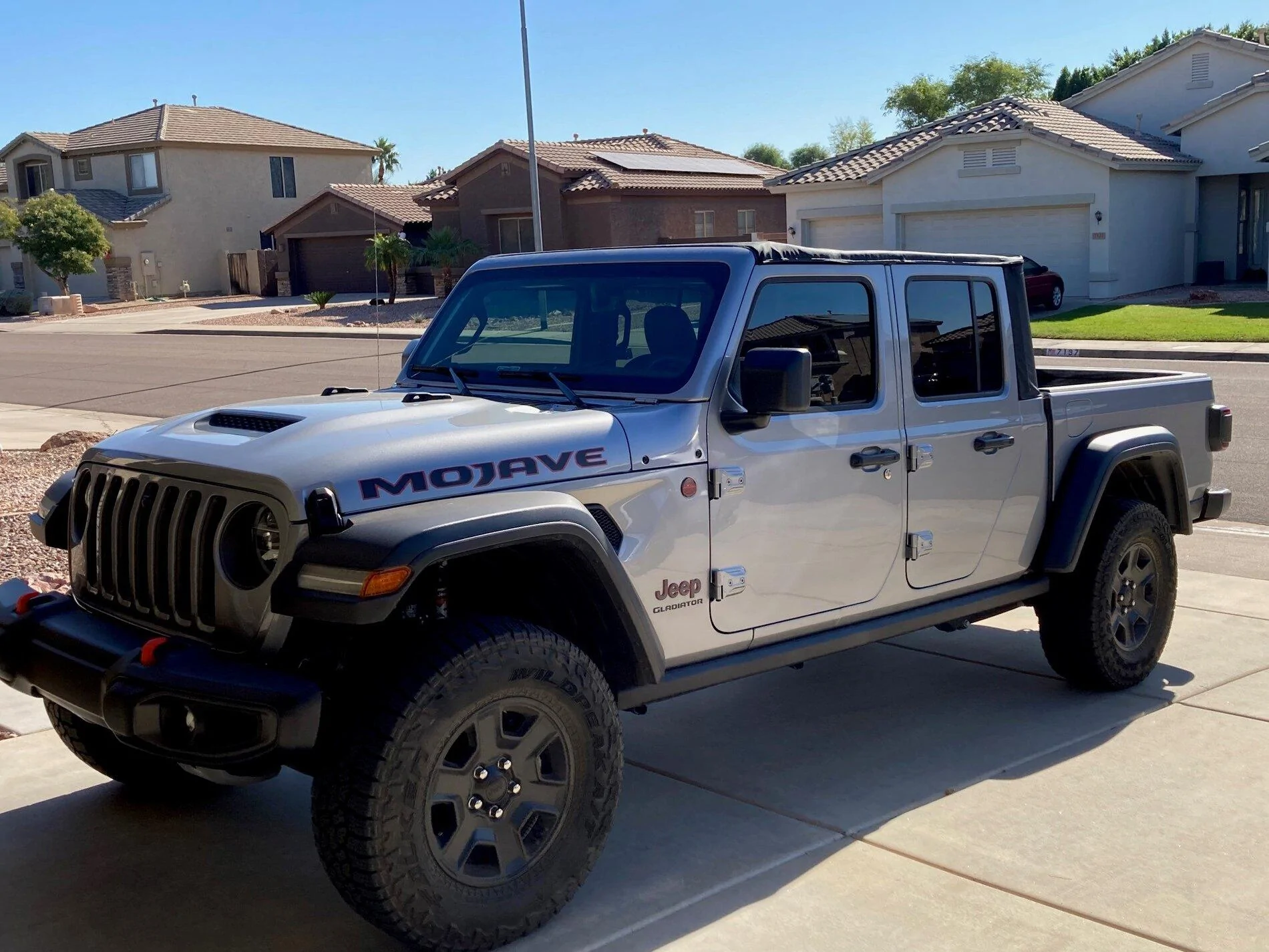 Jeep Gladiator Rampage Soft Top rampage1
