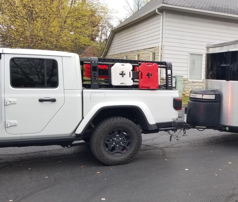 Jeep Gladiator zroadz overland rack and crossbars 251462721_4692896480742373_5051011381433474779_n