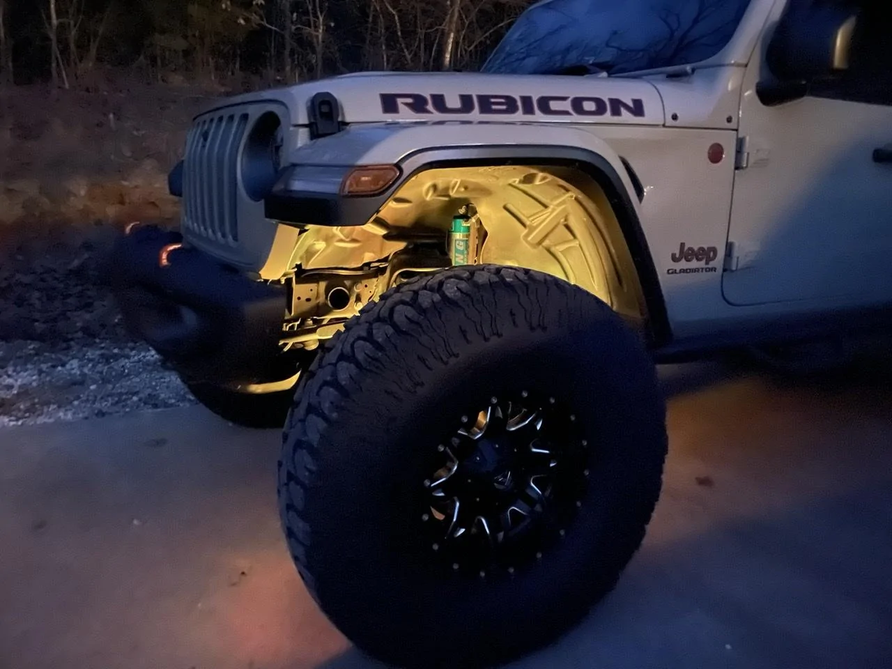 Jeep Gladiator Wheel lights, yay or nay? FC430E0B-A3E1-4E70-94DB-467DC8158F32