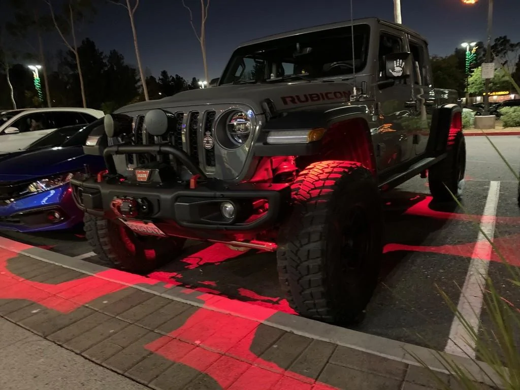 Jeep Gladiator Wheel lights, yay or nay? OobZA3