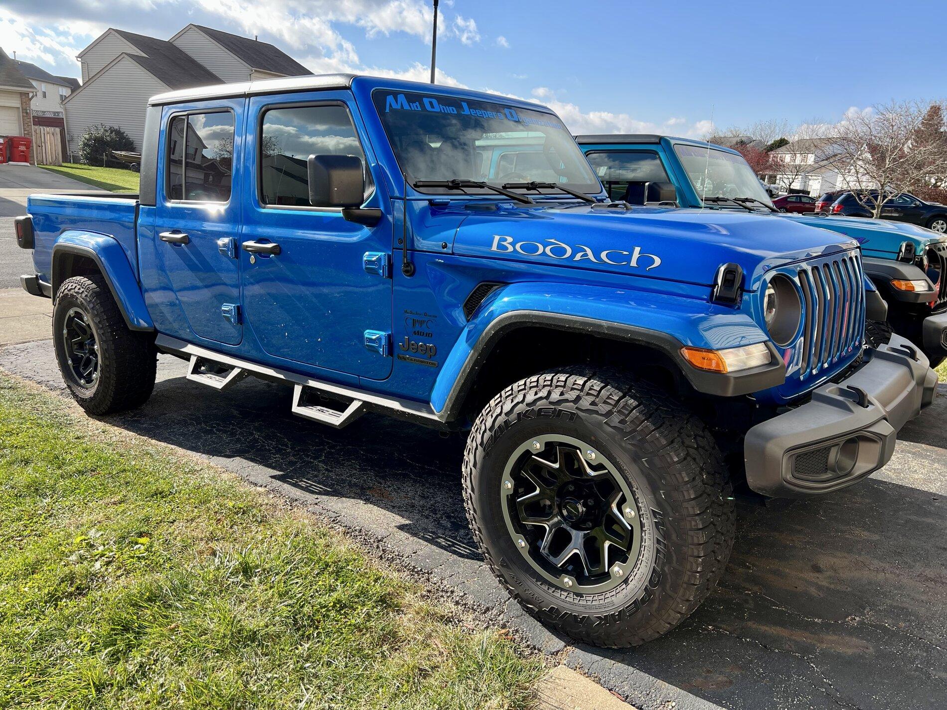 Jeep Gladiator SHOW ME YOUR WHEELS! BB3031D5-36A5-4B3D-91B2-5DAF48F8C430
