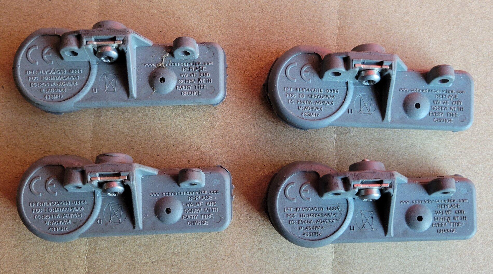 Jeep Gladiator WTS: OEM Take Off TPMS Sensors 68464665AA 20211128_154113
