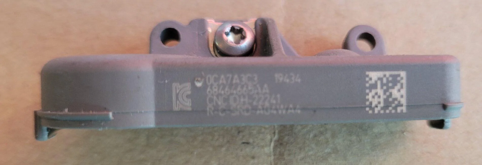 Jeep Gladiator WTS: OEM Take Off TPMS Sensors 68464665AA 20211128_154214