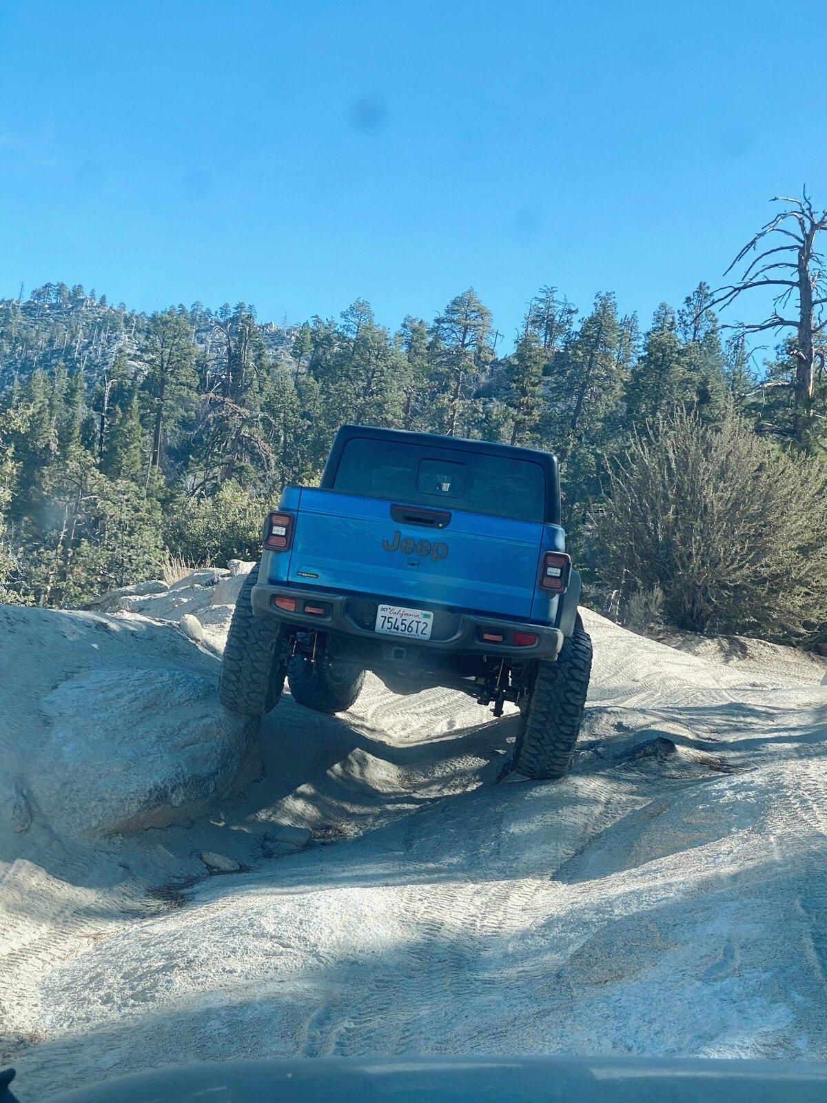 Jeep Gladiator Hydro Blue Diesel Rubicon  - “The Blue King” 63EE6DB5-853C-403F-9A2D-87B69563668B