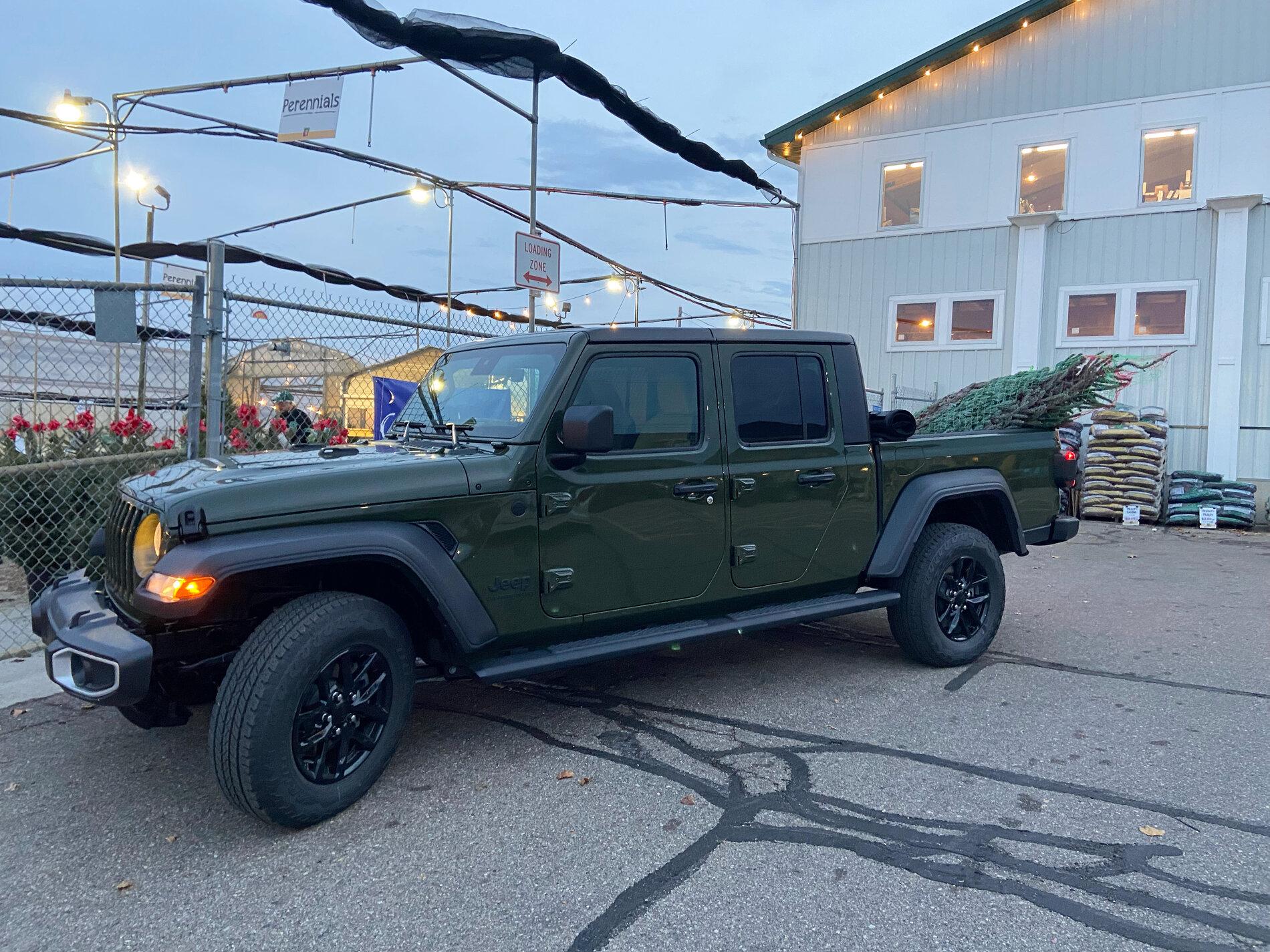 Jeep Gladiator Took Delivery of Your JT? Sign in Here! F2A6B037-5045-4C92-A7D1-FF9E6F0A7659