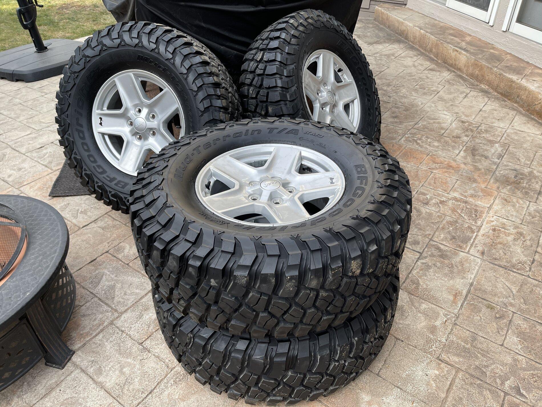 Jeep Gladiator BF Goodrich KM3 wheels and tires IMG_5419.JPG