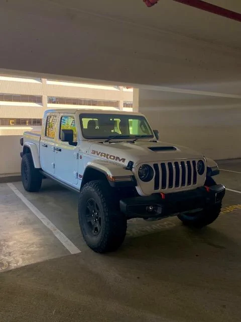 Jeep Gladiator Feelers - Mojave Suspension and 37's min