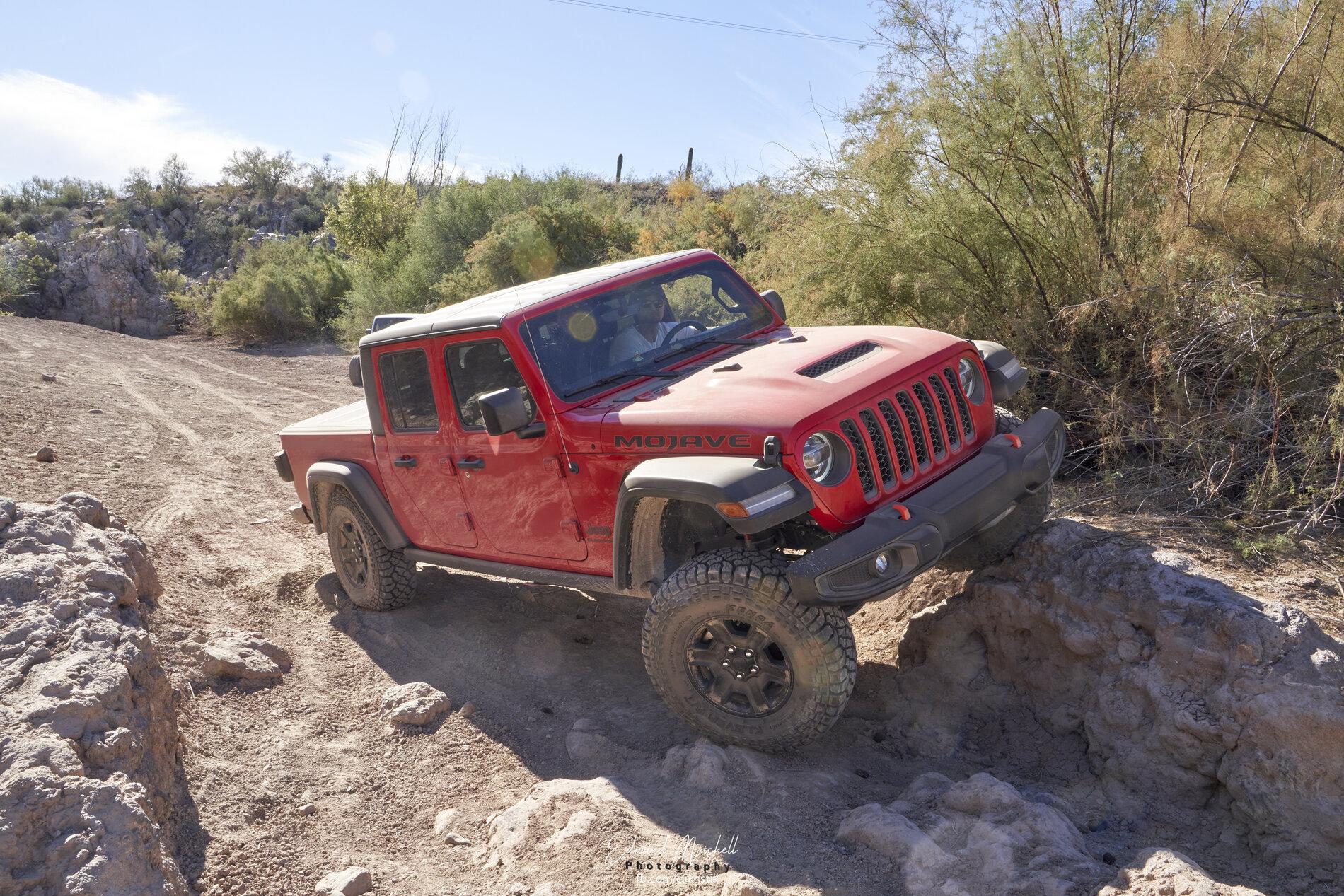 Jeep Gladiator Quick trail run in my hood DSC03258