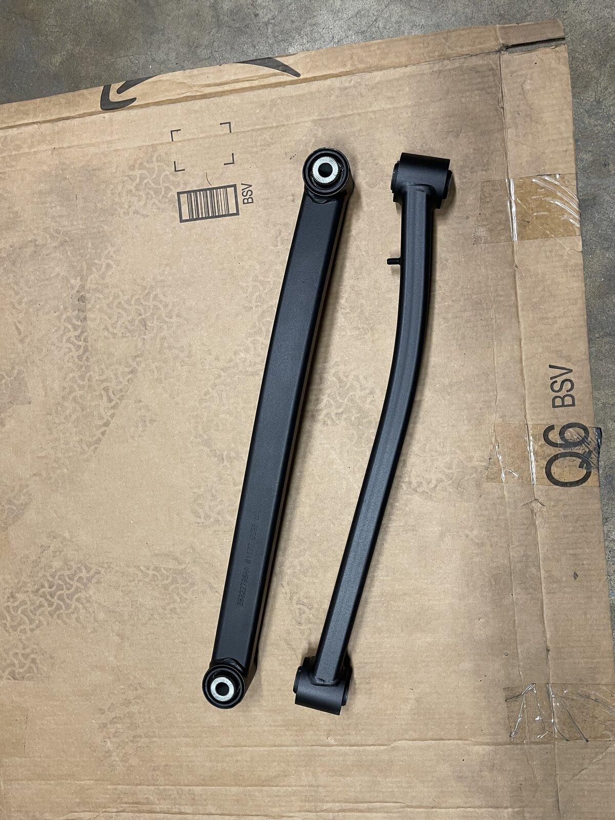 Jeep Gladiator 2x Mopar Longer (24.25") LCAs 68322798AA IMG_2430