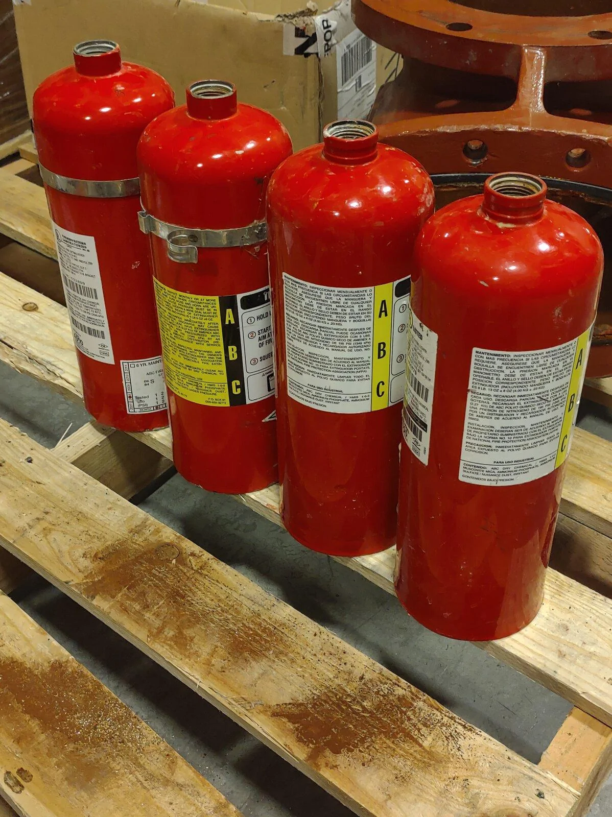 Jeep Gladiator Fire extinguisher manifold for on board air? IMG_20211130_192443946