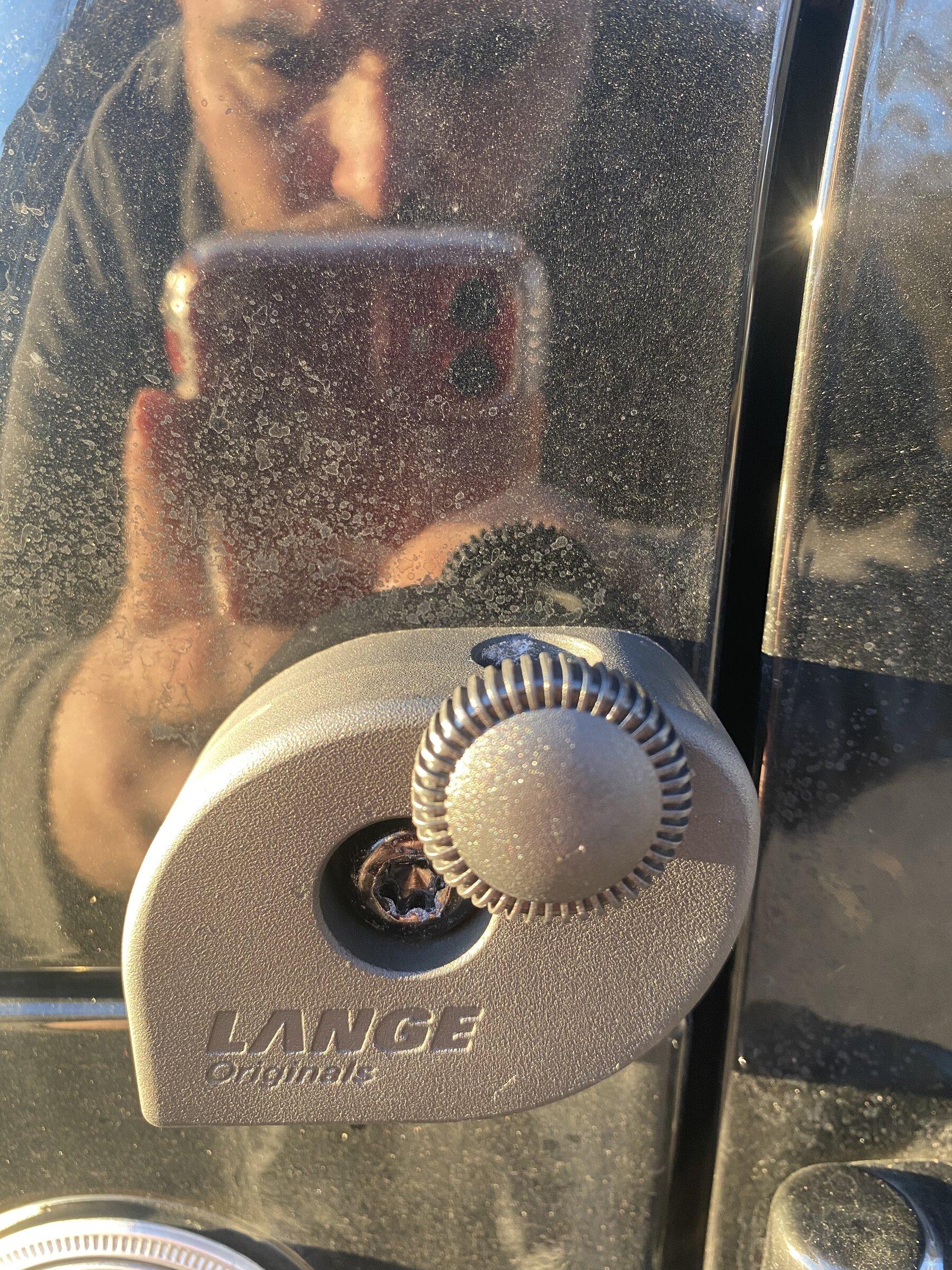 Jeep Gladiator Lange Original Coyote Mirrors 613AC747-11F6-4251-949E-8DCAB3371F77