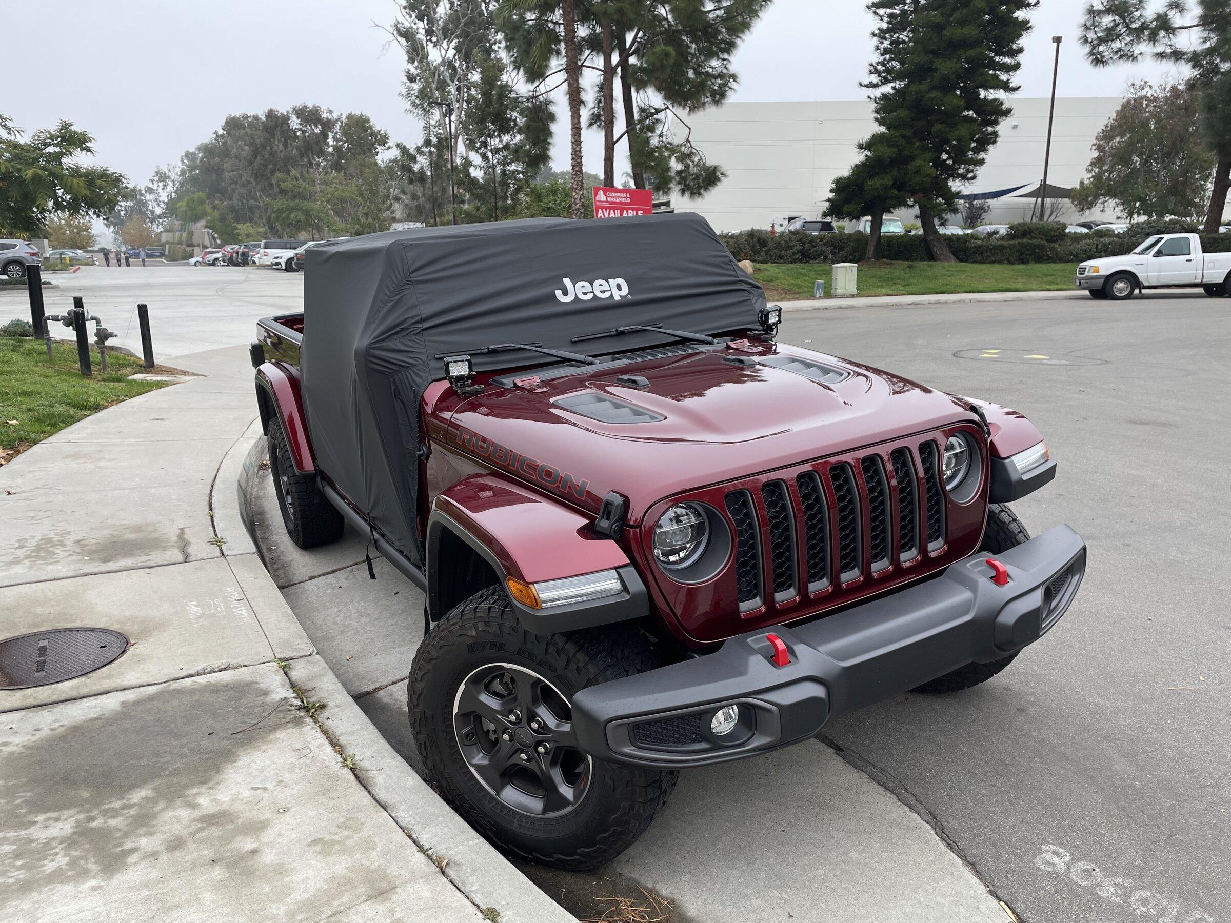 Jeep Gladiator Snazzberry Gladiator JT club 86AA63D0-6BCF-428E-9F10-384E4173DDF7