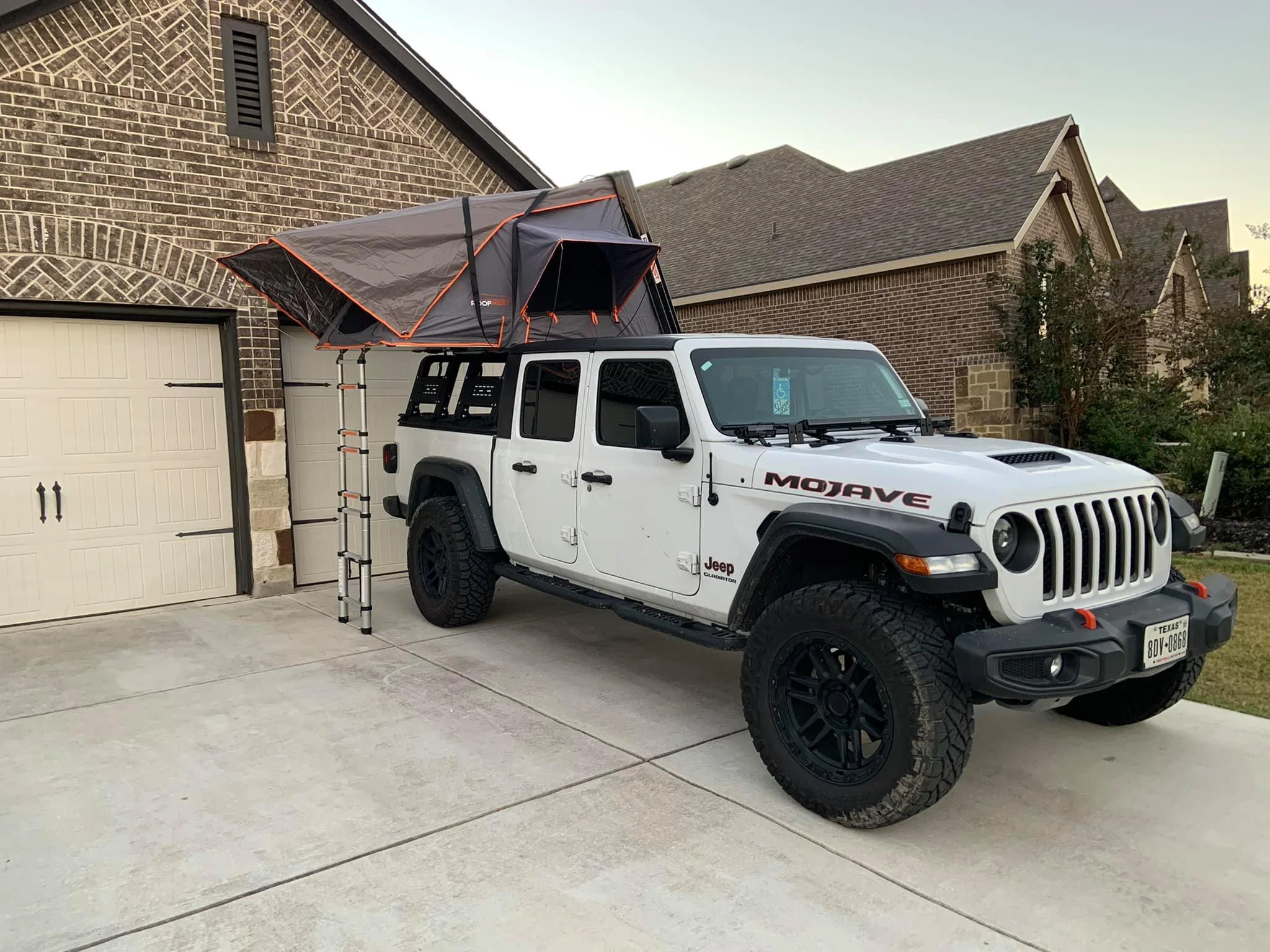 Jeep Gladiator Overlanding setup 254989517_10227729910578339_9210750606190508789_n