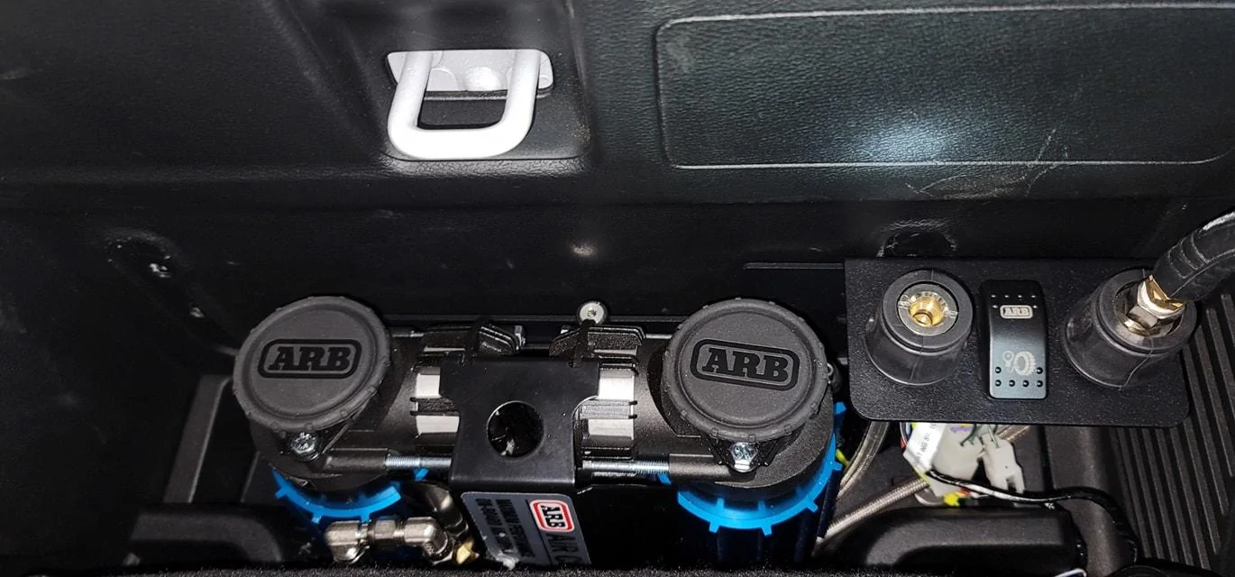 Jeep Gladiator VIAIR Specific Mounting Locations 234227178_4406706729368811_5076954075319638165_n