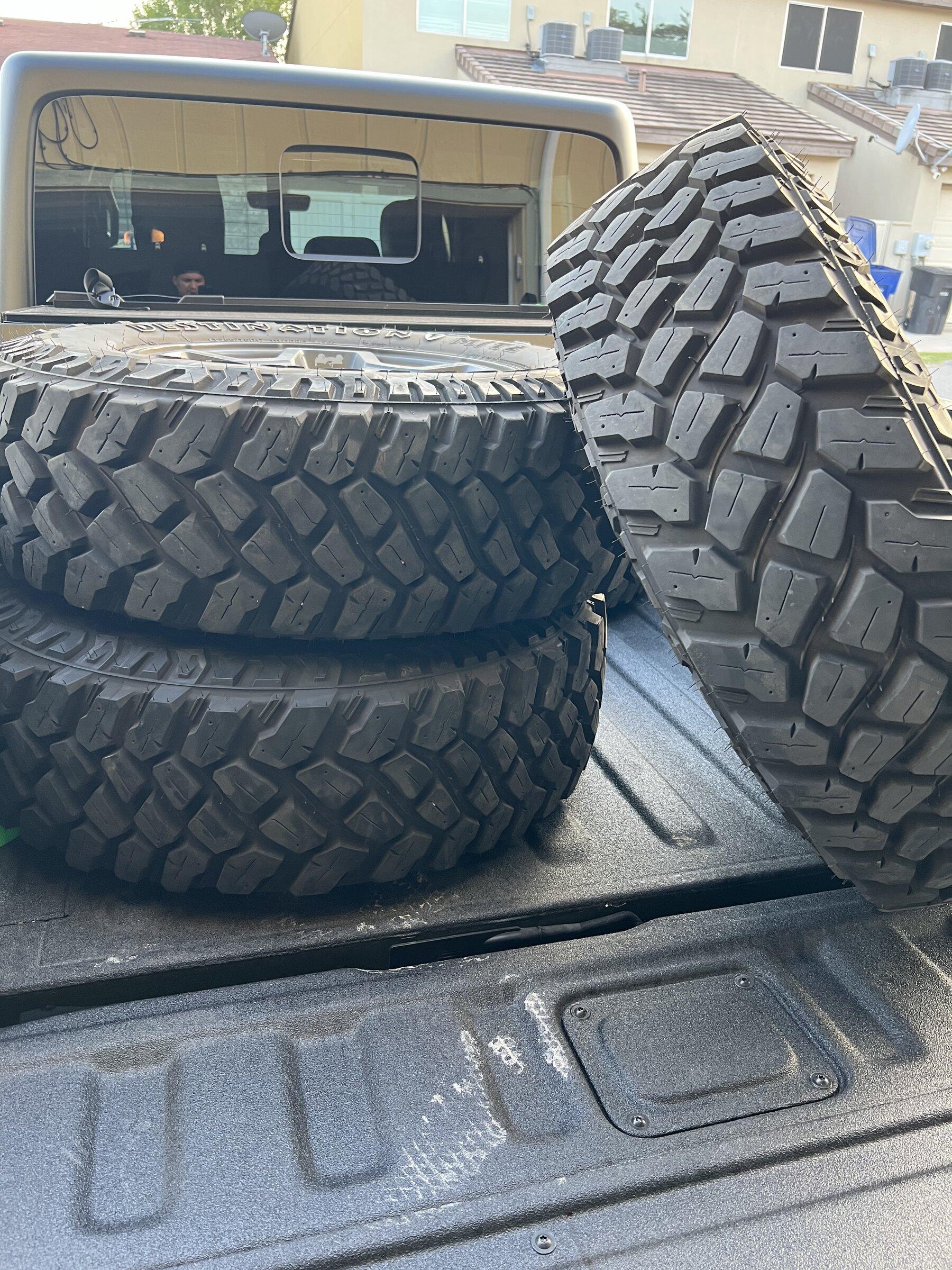 Jeep Gladiator Stock Takeoff’s & 33” Firestone MT/2 35CA1D31-22ED-4EEB-94E5-53EF45BE7889