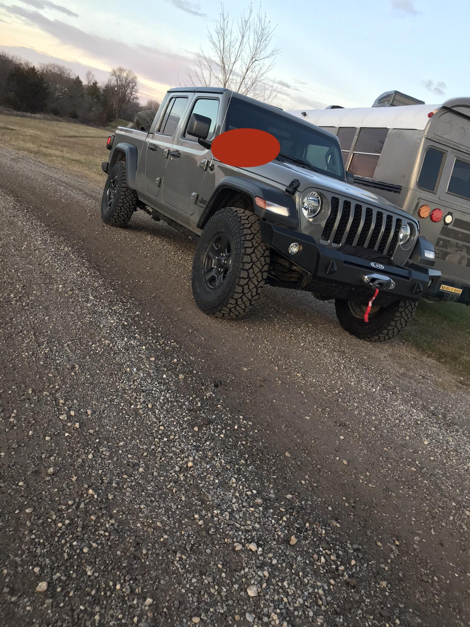 Jeep Gladiator Kenda Klever R/T KR601 35x10.50R17 2FF901B7-E652-4F3D-A029-4D06CB17F7FC