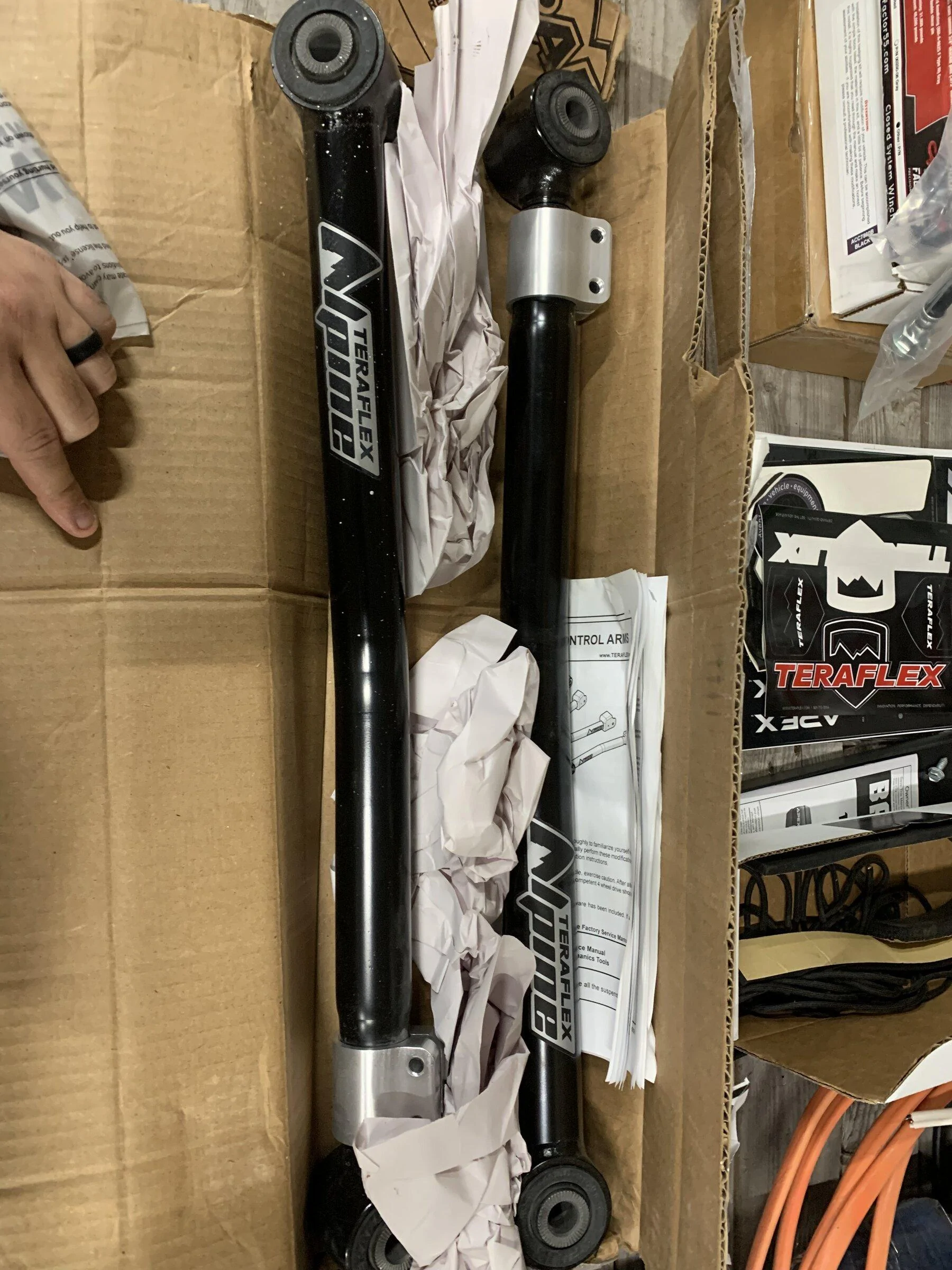 Jeep Gladiator TERAFLEX ALPINE FRONT LOWER CONTROL ARMS (new open box) 965833D0-91EA-42A3-801B-59919807ACF6