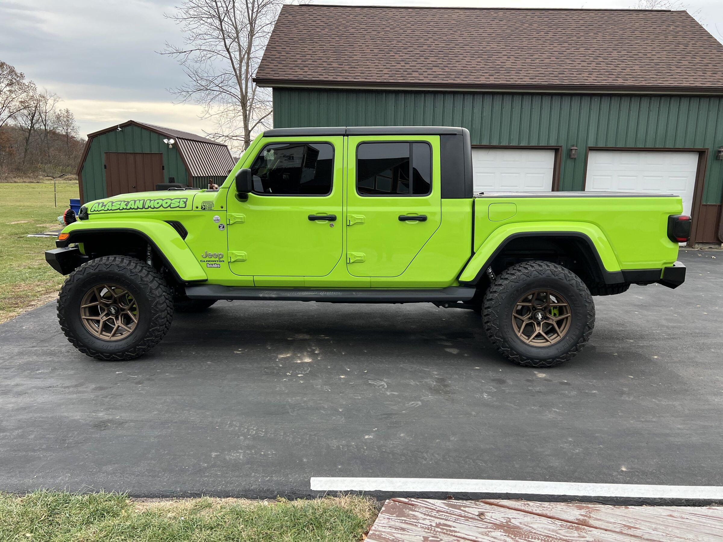 Jeep Gladiator GECKO GREEN Gladiator Club IMG_0370.JPG