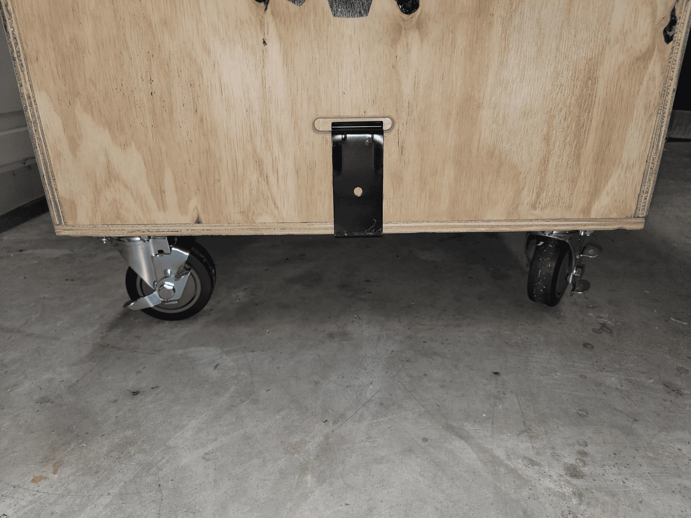 Jeep Gladiator Mopar Lift Crate Storage Bin/Rolling Toolbox 1638560548242