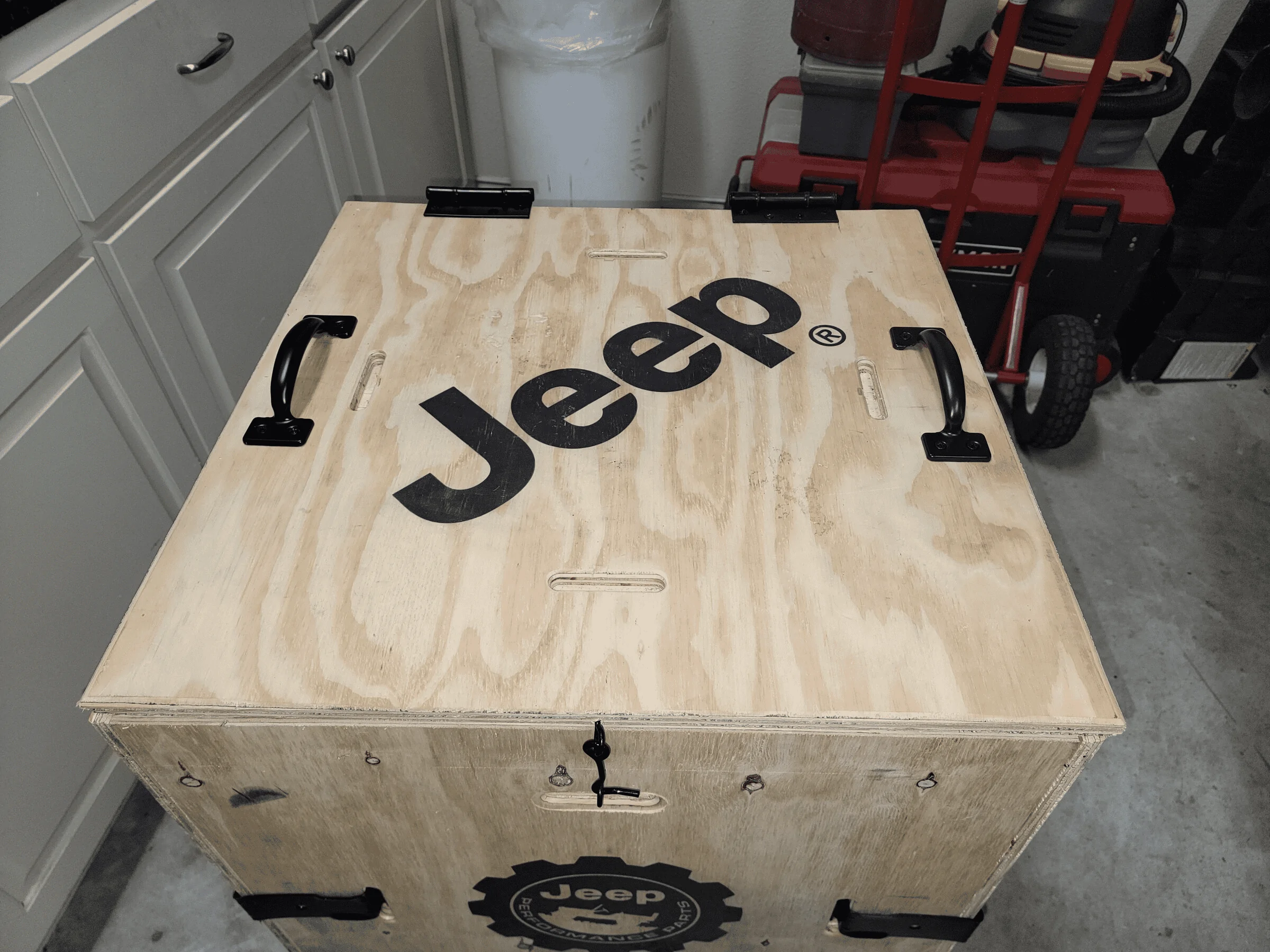 Jeep Gladiator Mopar Lift Crate Storage Bin/Rolling Toolbox 1638560690833