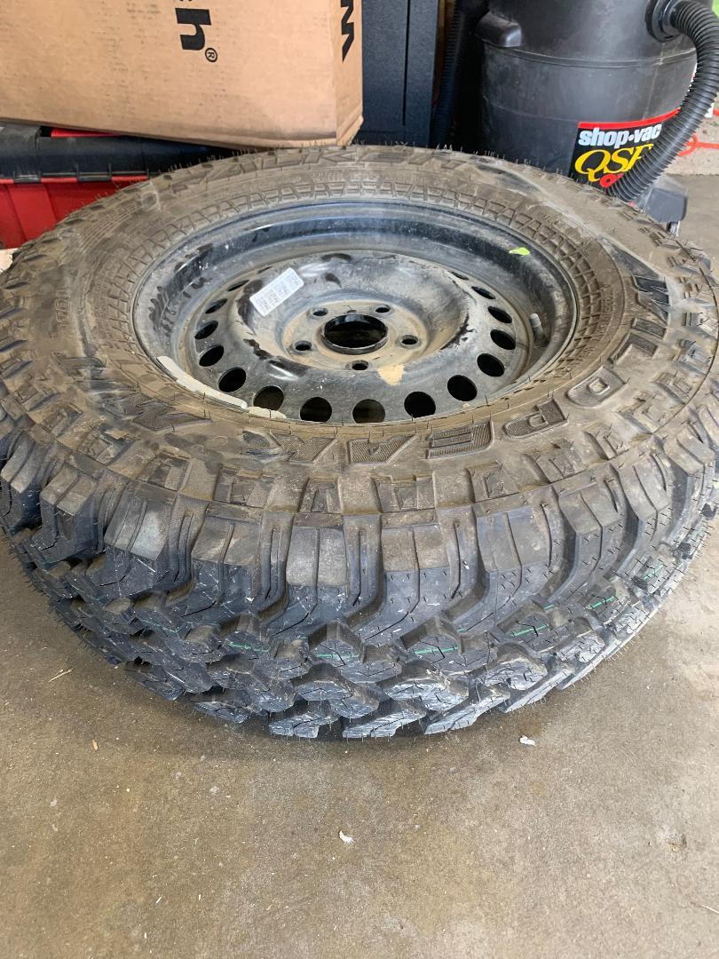 Jeep Gladiator 2021 rubicon take offs. BB98619A-7E89-4A5D-A33E-FF0357DACD8A