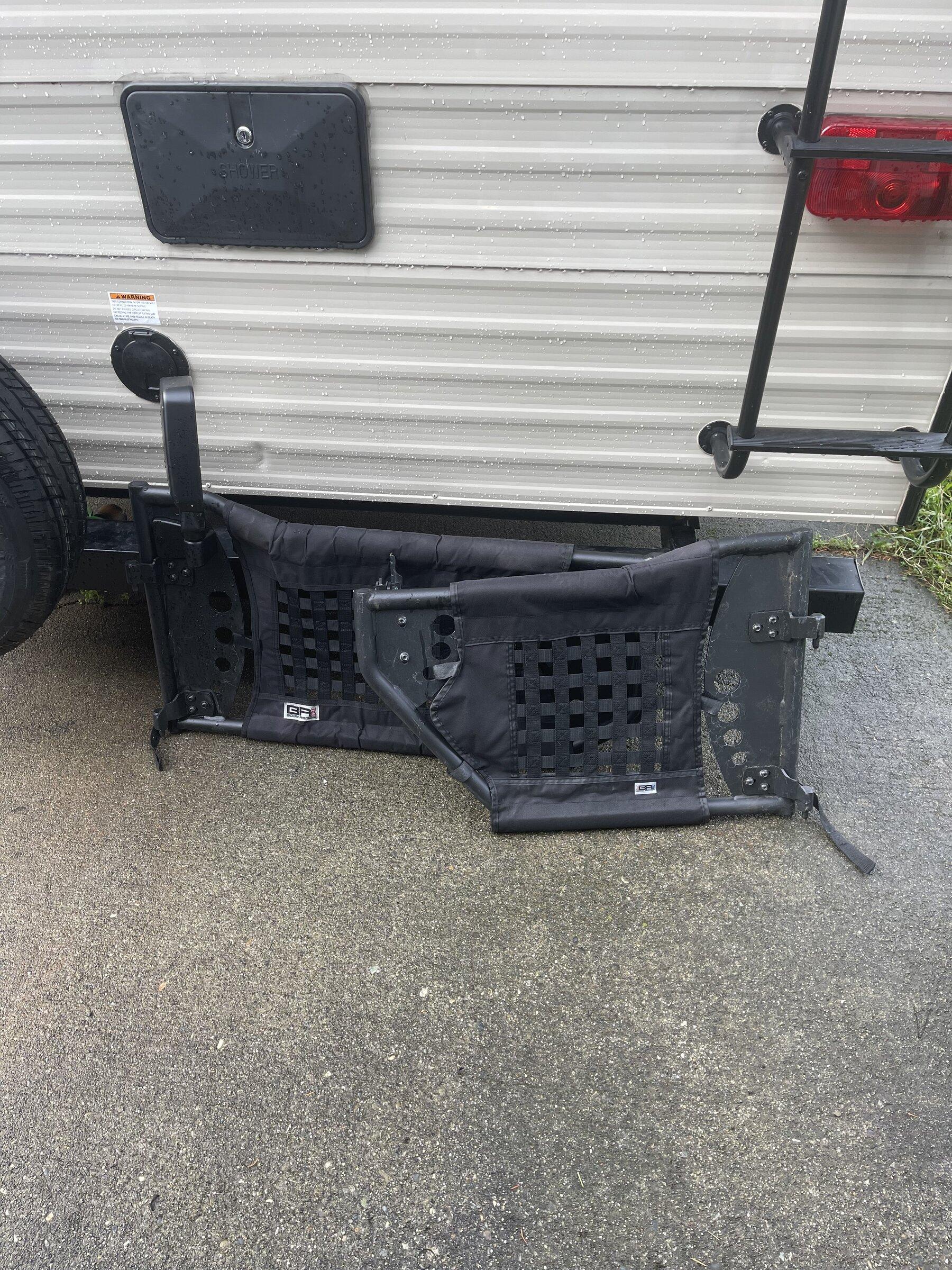 Jeep Gladiator Body Armor Trail Doors 90839806-C378-4A21-85C4-56E1FBD93DD9